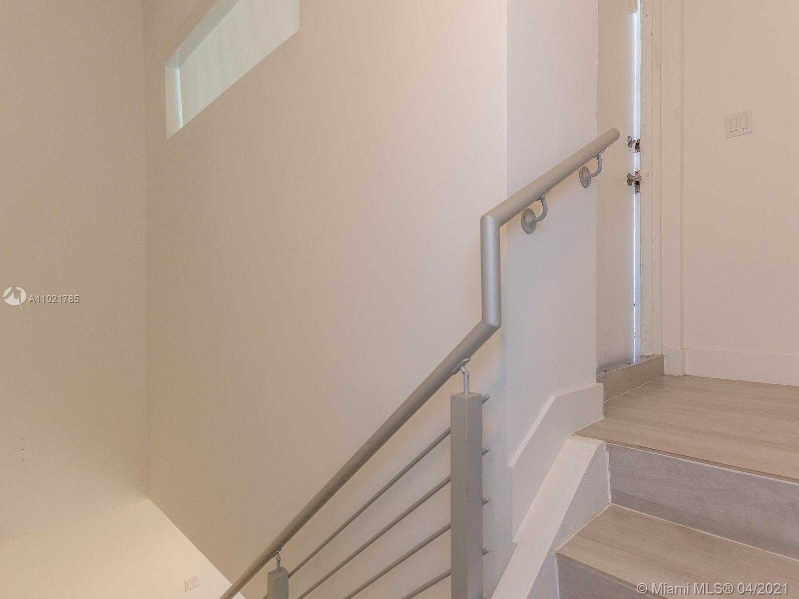 Small Image of 1155 101ST ST #1153, Bay Harbor Islands Number 56