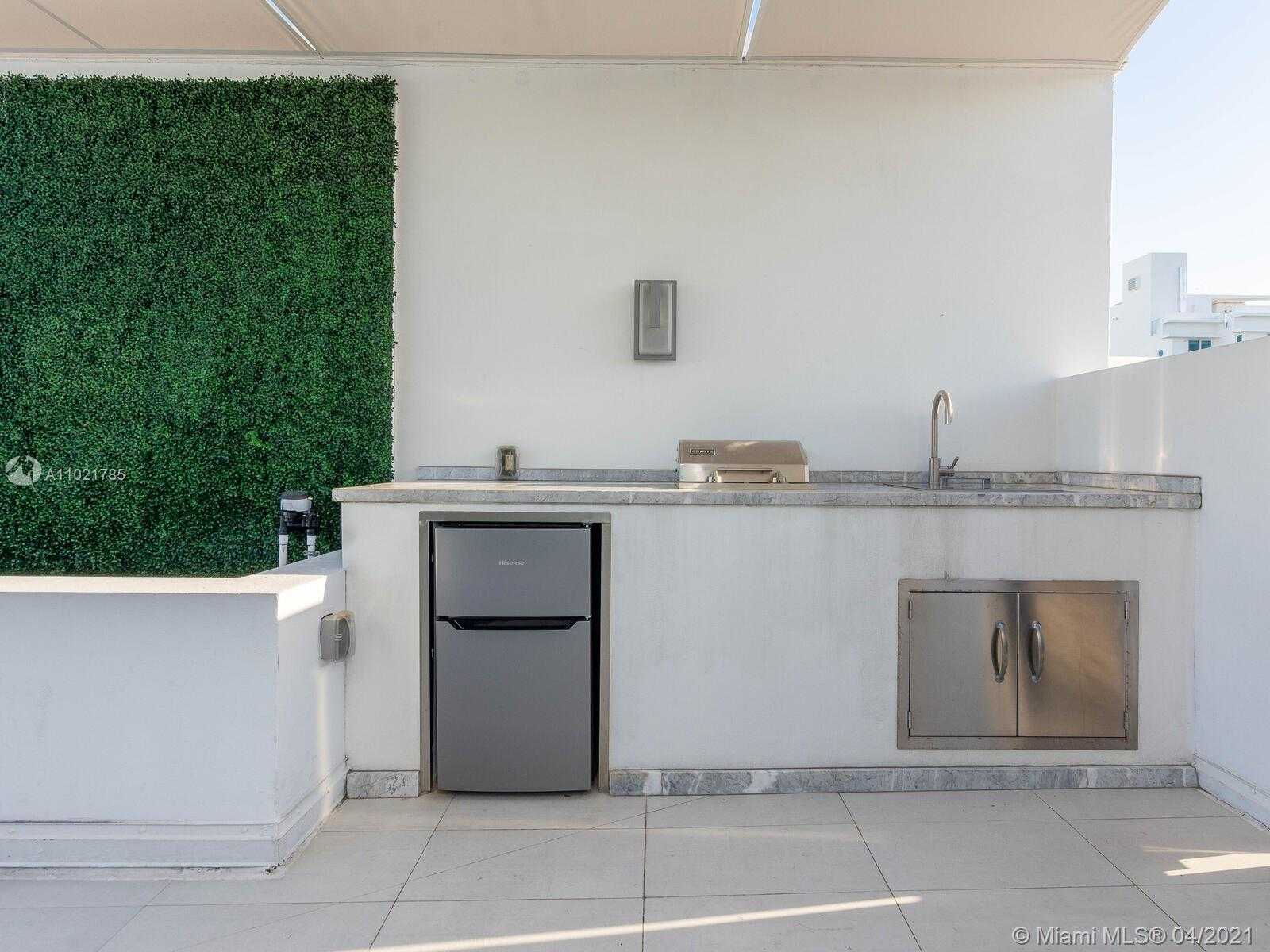 Small Image of 1155 101ST ST #1153, Bay Harbor Islands Number 64