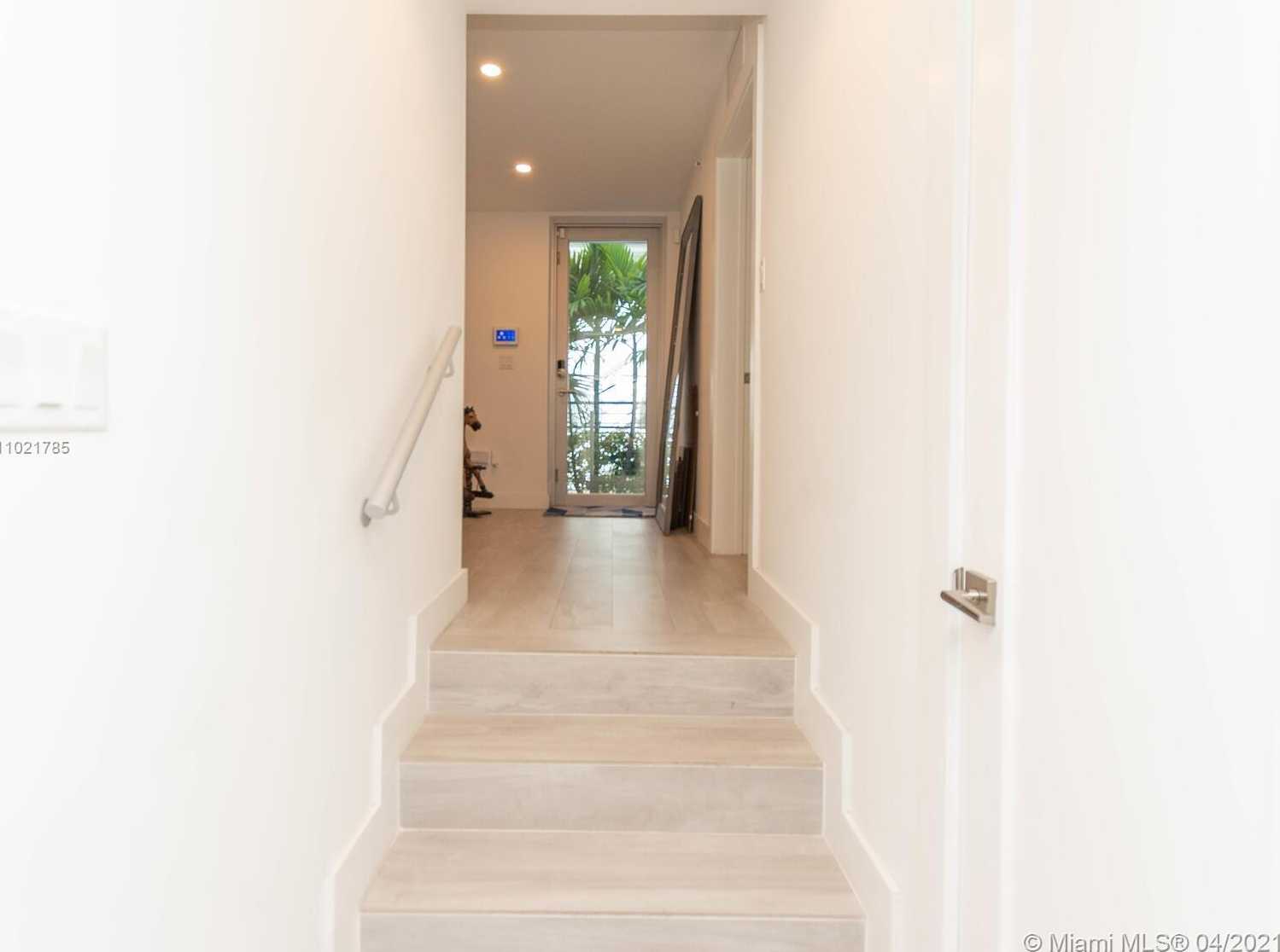 Small Image of 1155 101ST ST #1153, Bay Harbor Islands Number 73