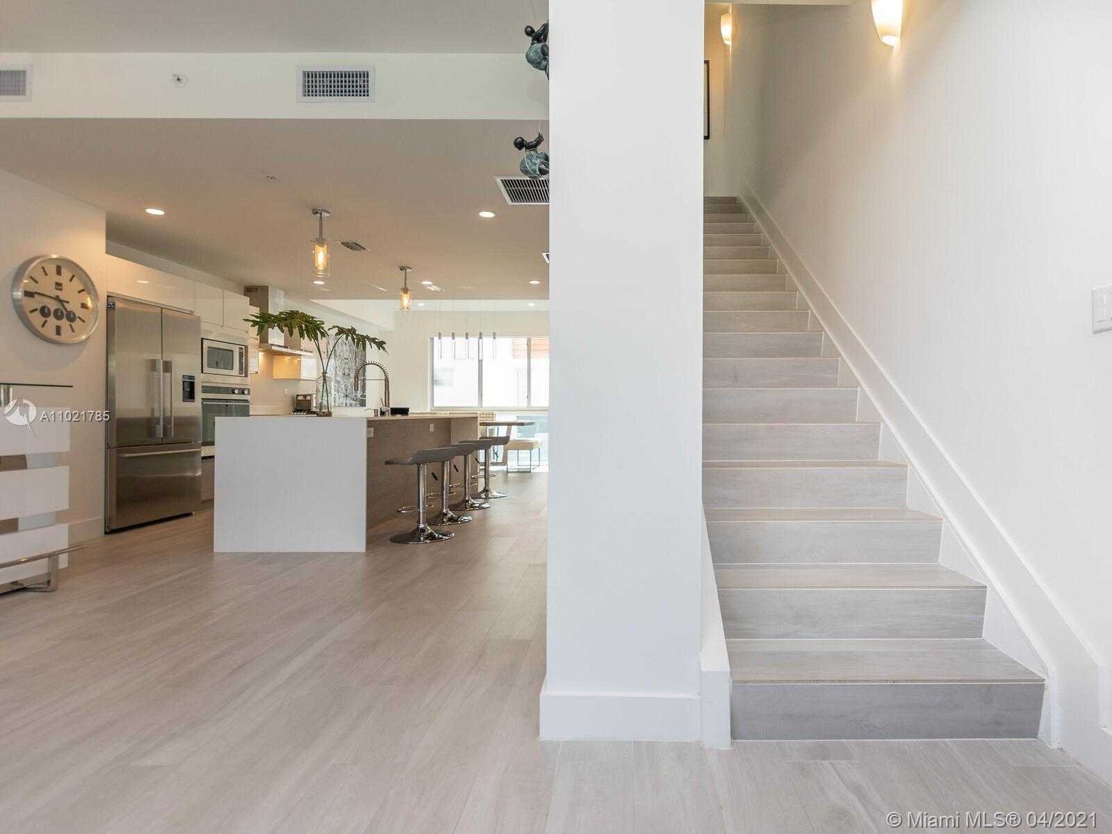 Small Image of 1155 101ST ST #1153, Bay Harbor Islands Number 97