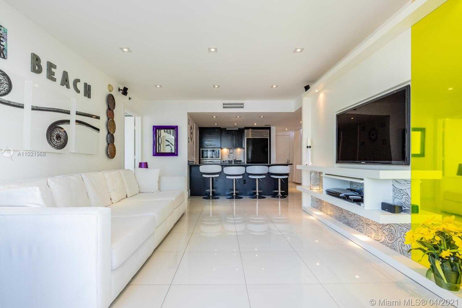 Small Image of 475 BRICKELL AVE #2313, Miami Number 13