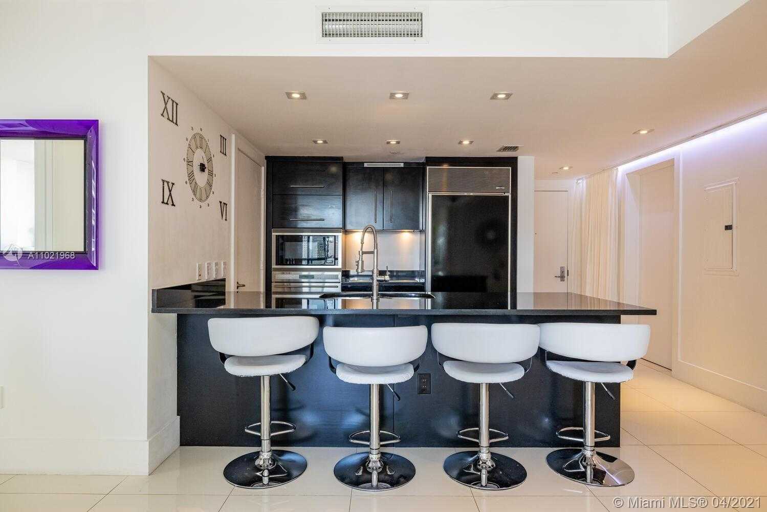 Small Image of 475 BRICKELL AVE #2313, Miami Number 8