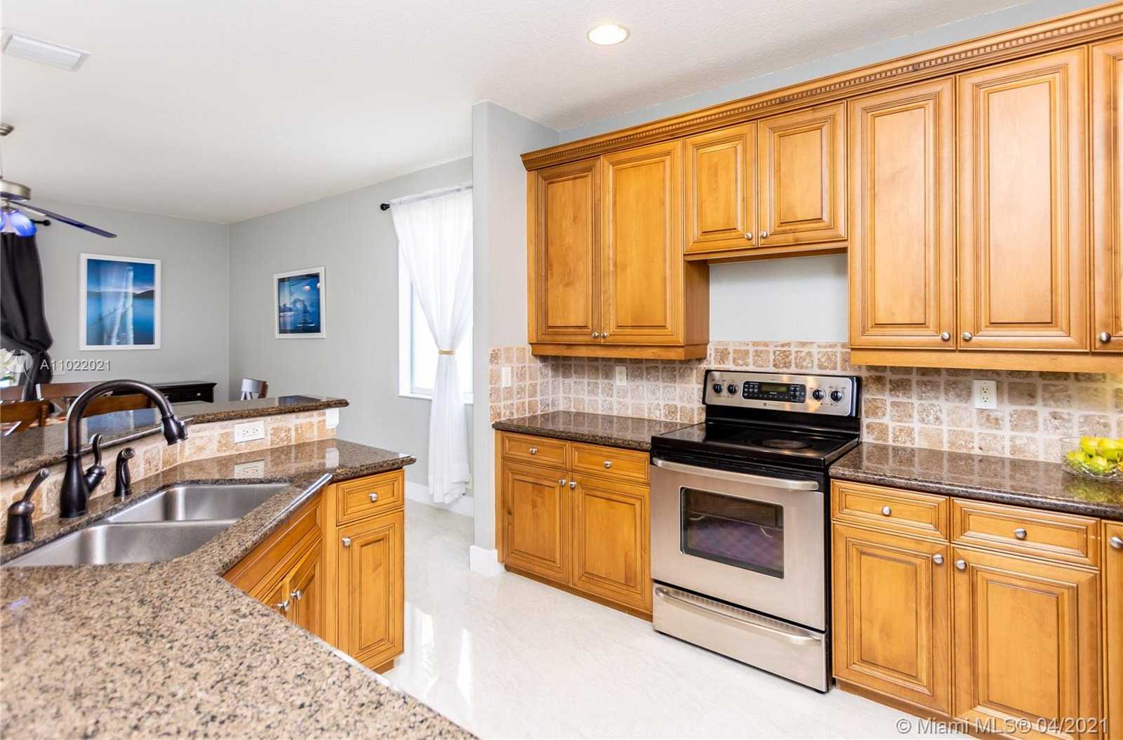 Small Image of 980 GOLDEN CANE DR, Weston Number 11
