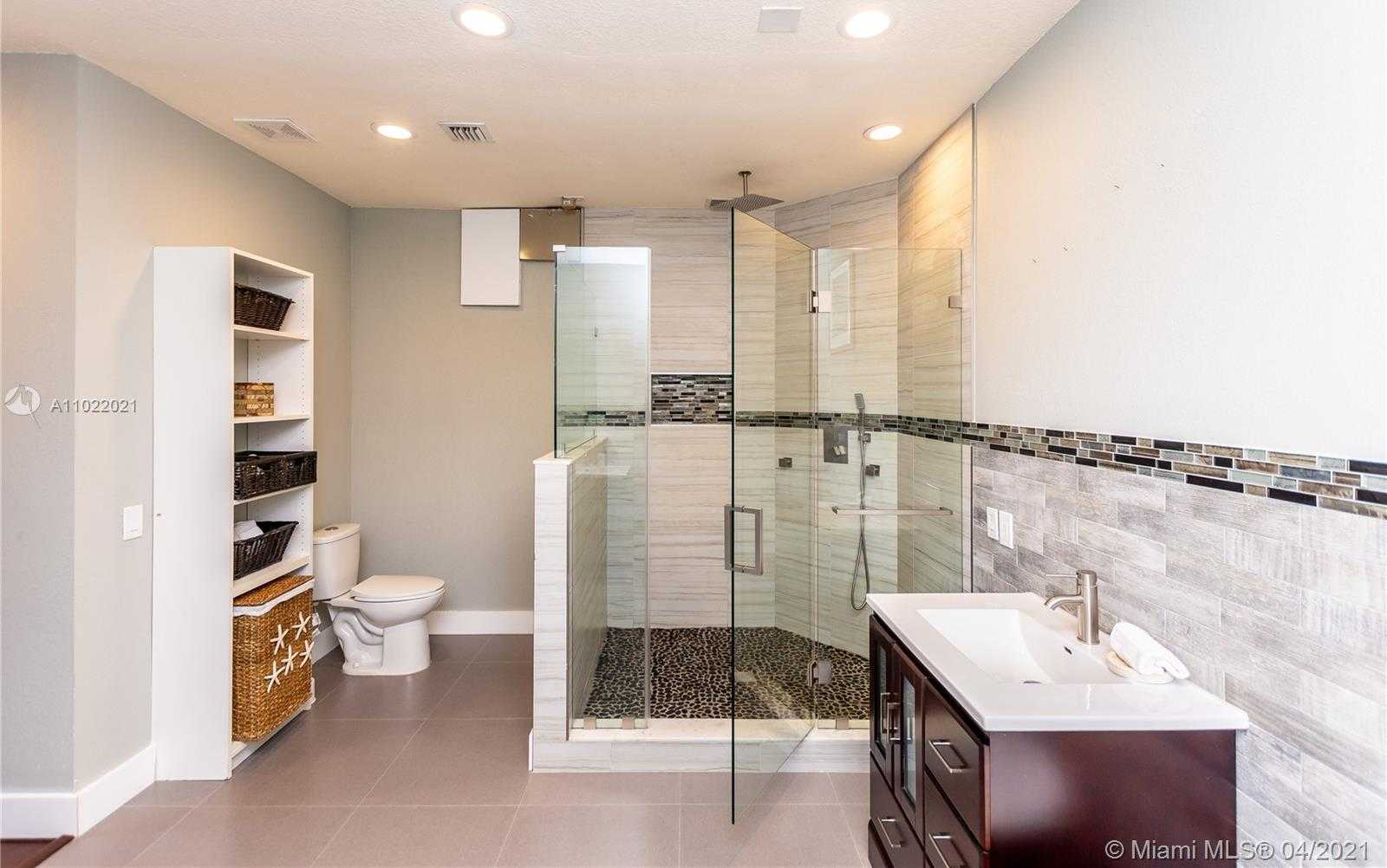 Small Image of 980 GOLDEN CANE DR, Weston Number 21