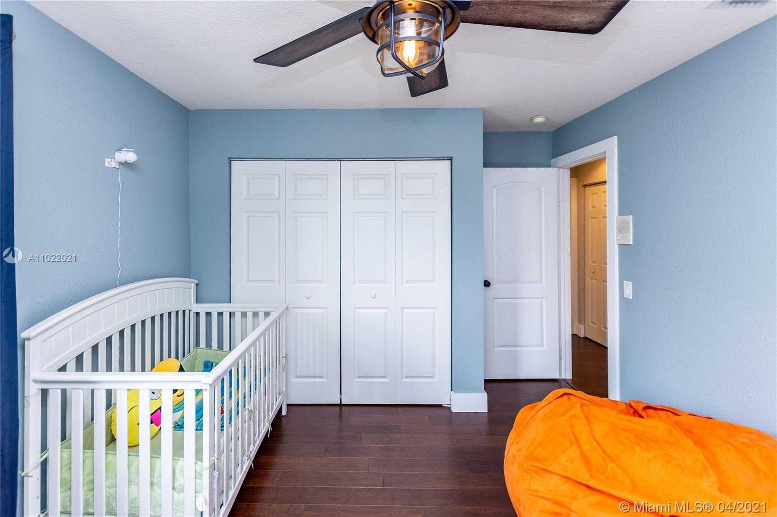 Small Image of 980 GOLDEN CANE DR, Weston Number 28