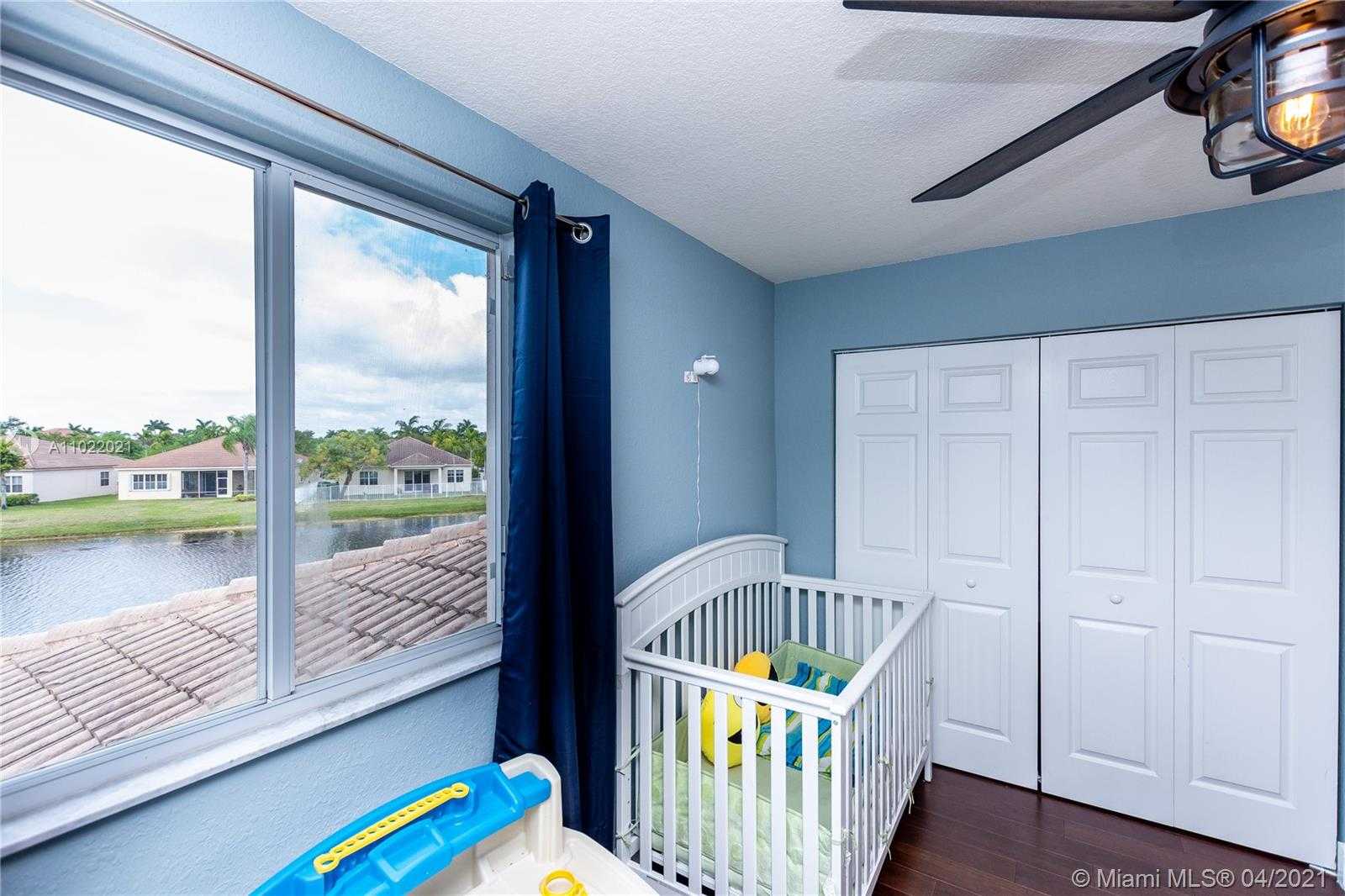 Small Image of 980 GOLDEN CANE DR, Weston Number 29