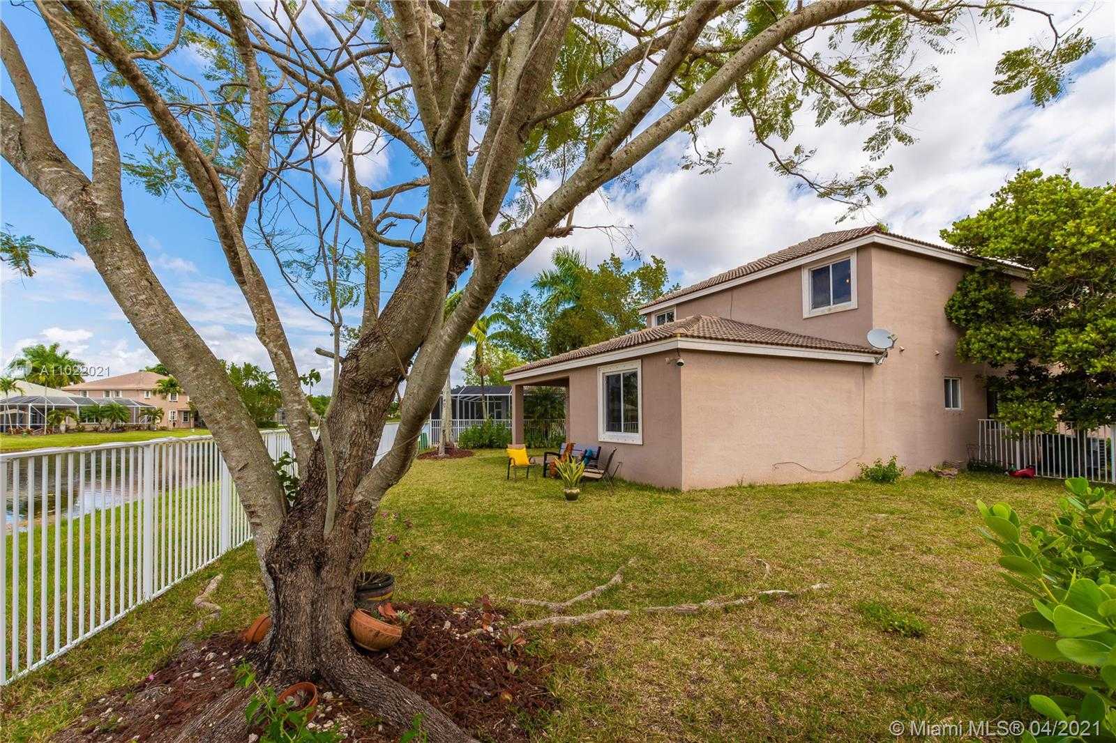 Small Image of 980 GOLDEN CANE DR, Weston Number 39