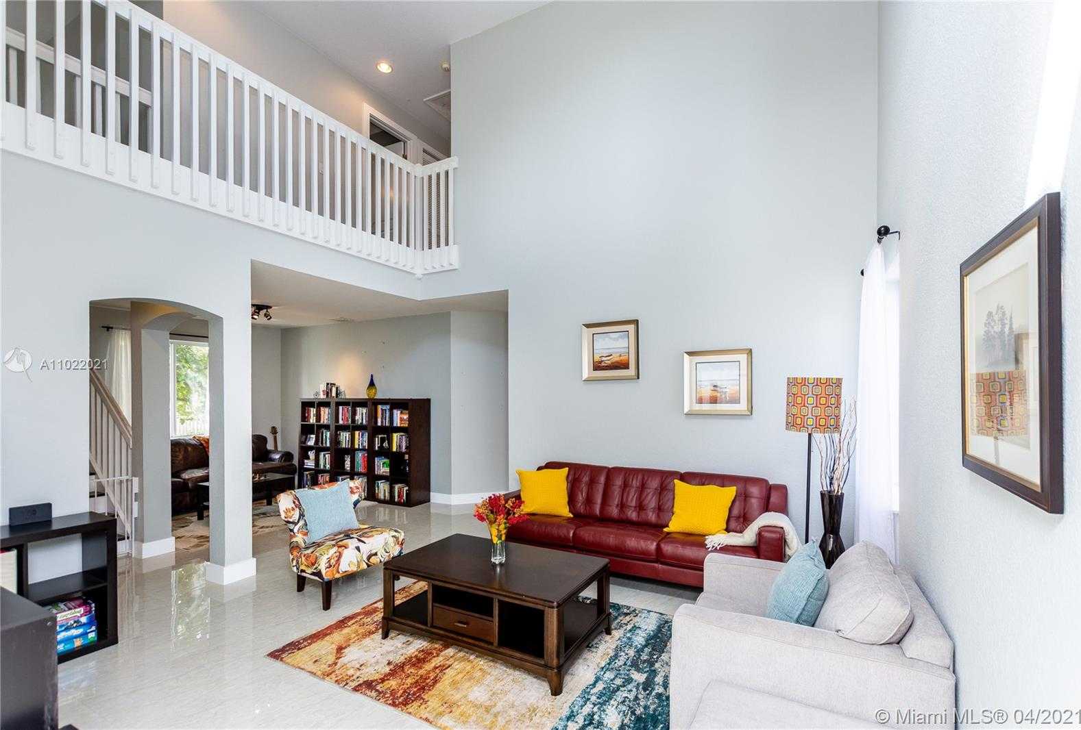 Small Image of 980 GOLDEN CANE DR, Weston Number 4