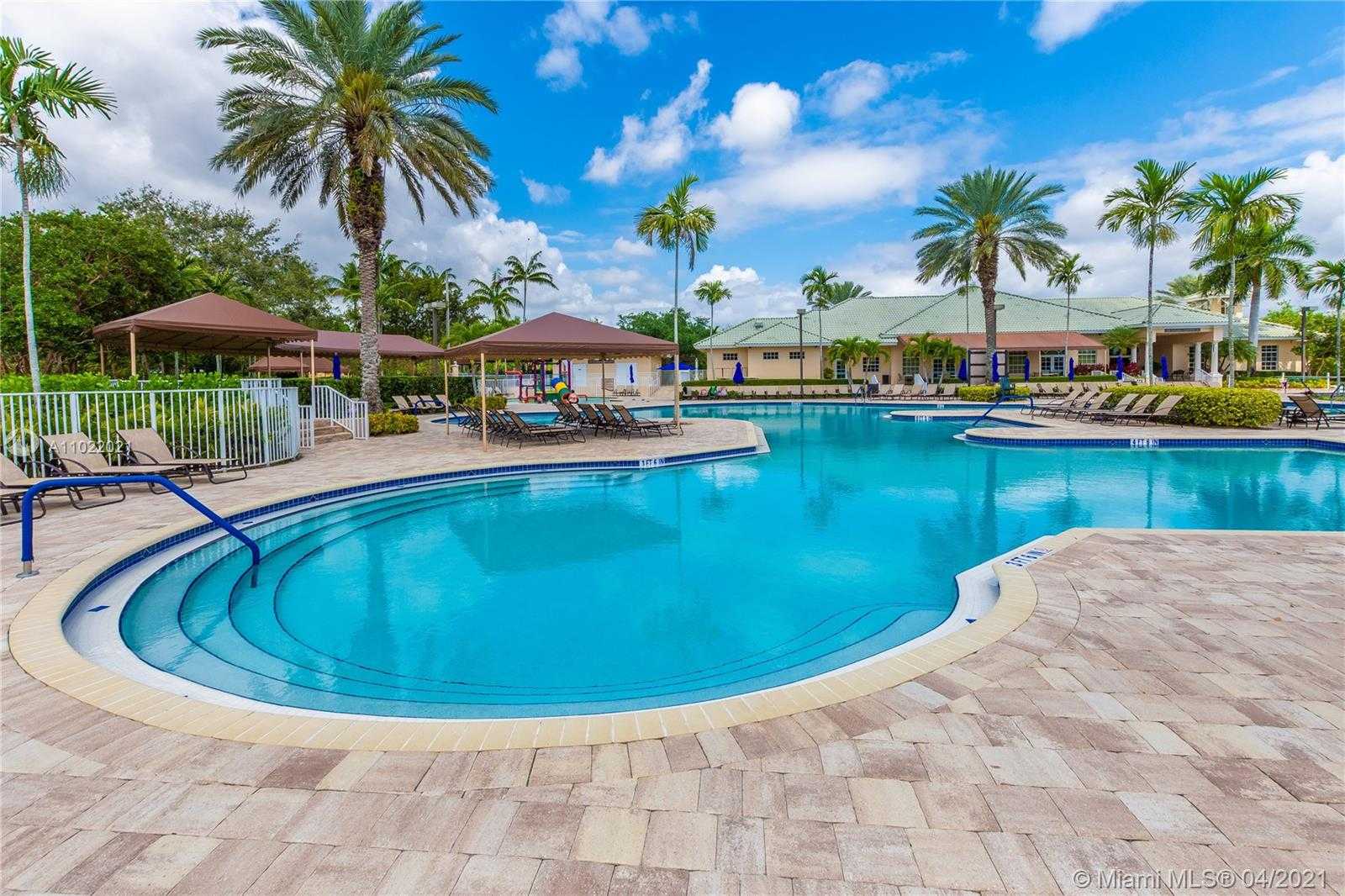 Small Image of 980 GOLDEN CANE DR, Weston Number 43