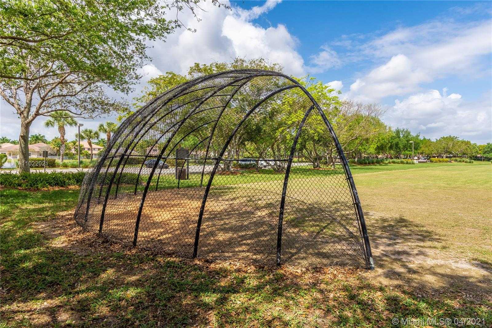 Small Image of 980 GOLDEN CANE DR, Weston Number 48
