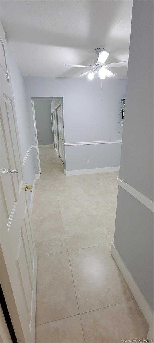 Small Image of 8079 SOUTH WEST 112TH ST, Miami Number 17