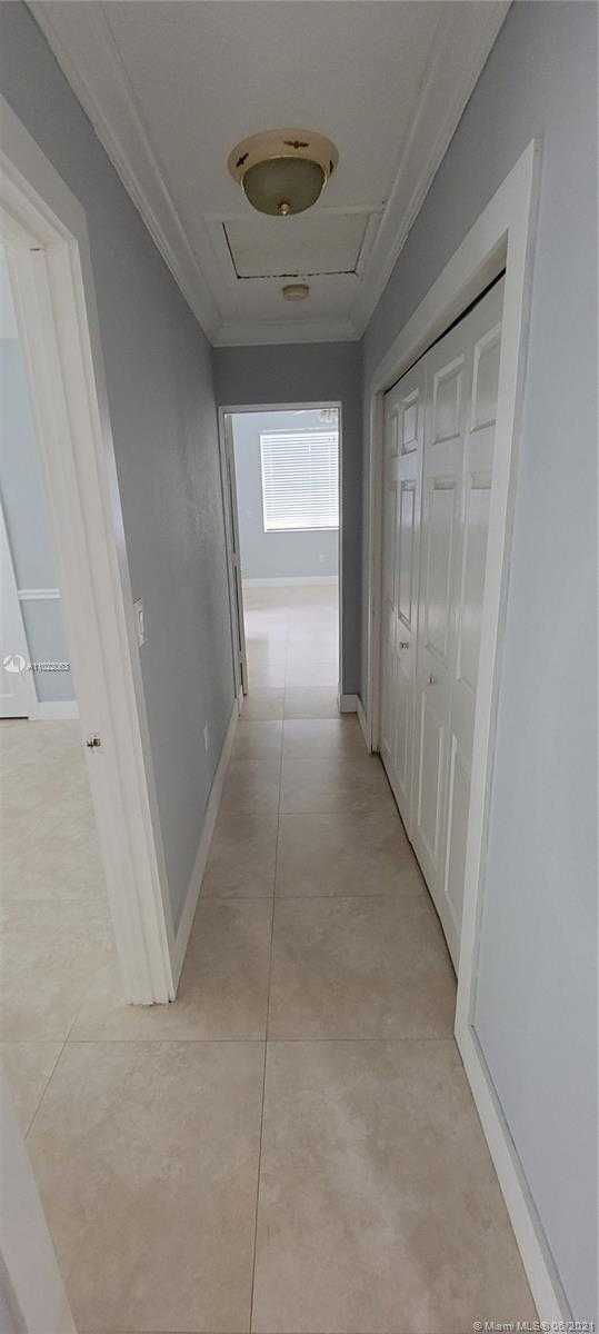 Small Image of 8079 SOUTH WEST 112TH ST, Miami Number 21