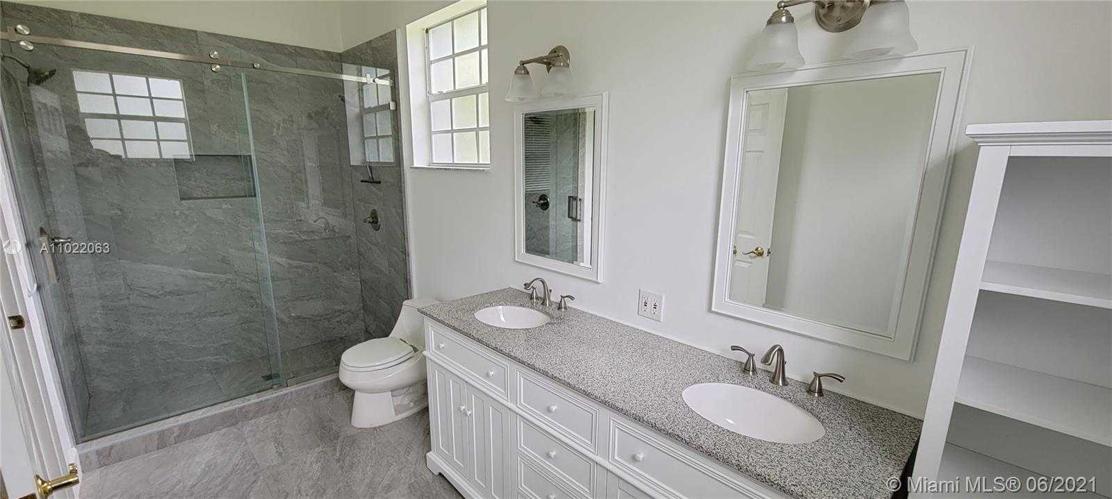 Small Image of 8079 SOUTH WEST 112TH ST, Miami Number 29
