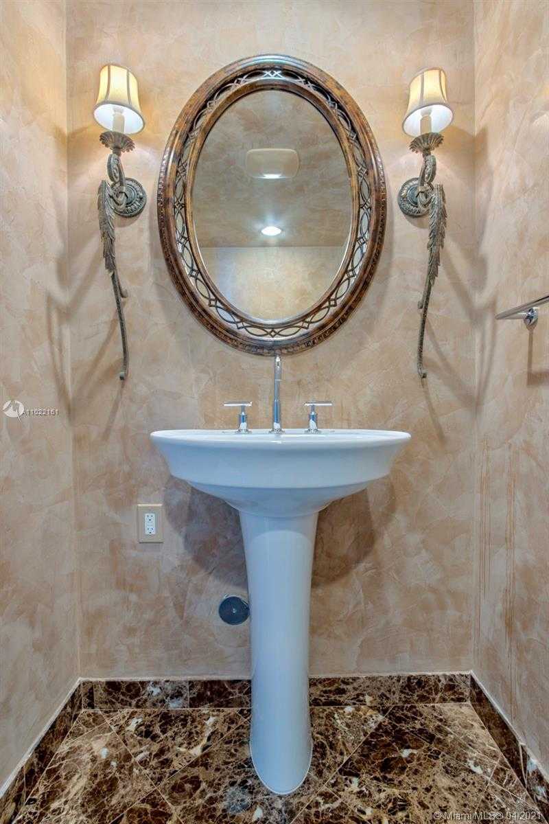 Small Image of 3535 SOUTH OCEAN DR #1805, Hollywood Number 27