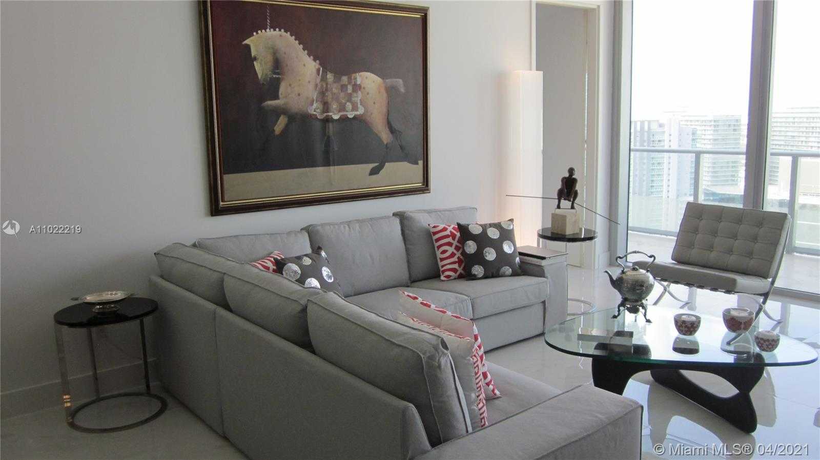 Small Image of 1300 BRICKELL BAY DR #4105, Miami Number 3