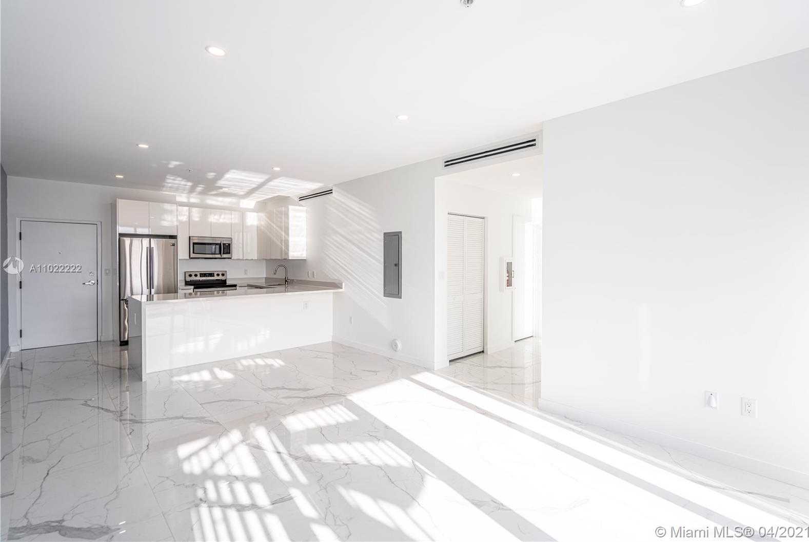 Small Image of 8425 CRESPI BLVD #PH 502, Miami Beach Number 6