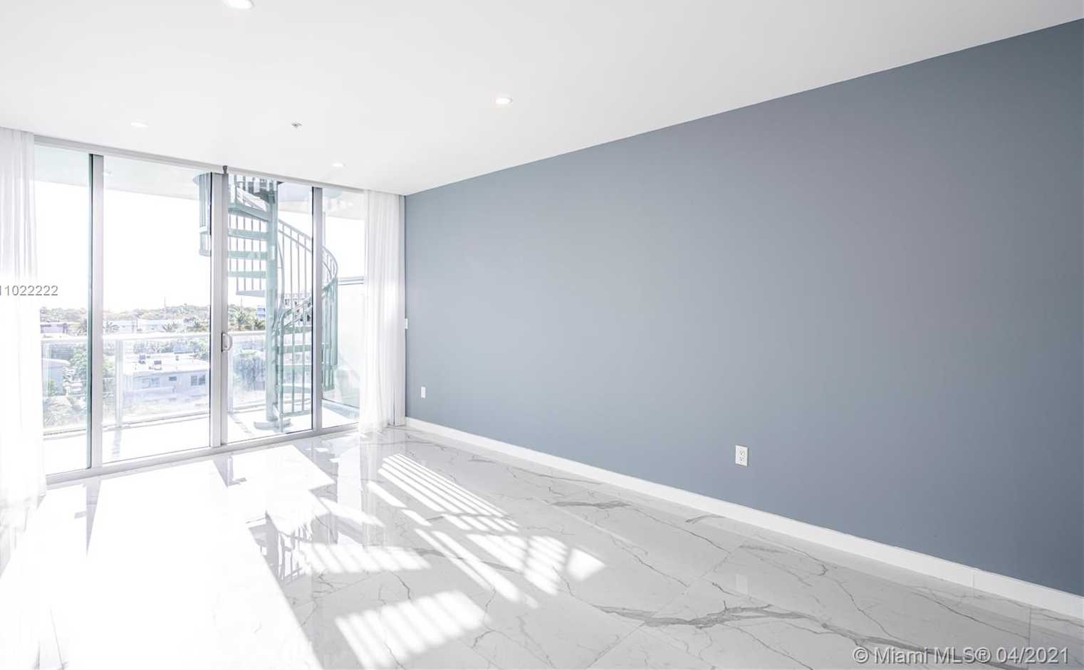 Small Image of 8425 CRESPI BLVD #PH 502, Miami Beach Number 8