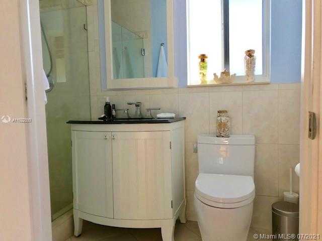 Small Image of 30 JEAN LA FITTE DR, Key Largo Number 35