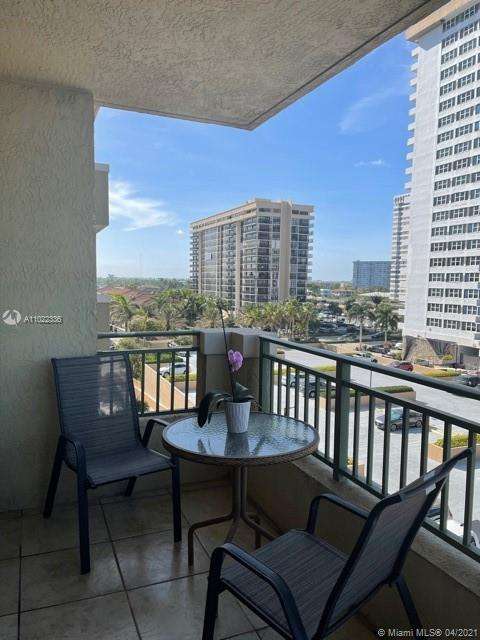 Small Image of 2080 SOUTH OCEAN DR #506, Hallandale Beach Number 12