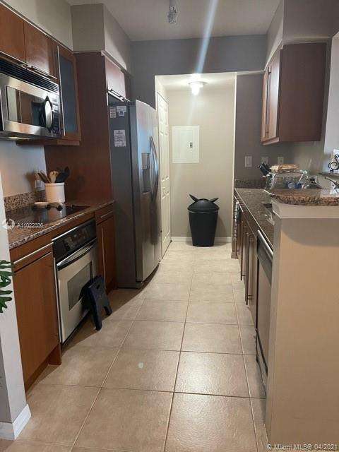 Small Image of 2080 SOUTH OCEAN DR #506, Hallandale Beach Number 4