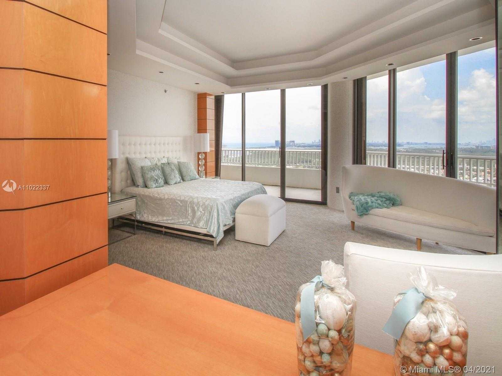 Small Image of 2000 ISLAND BLVD #PH 7, Aventura Number 23