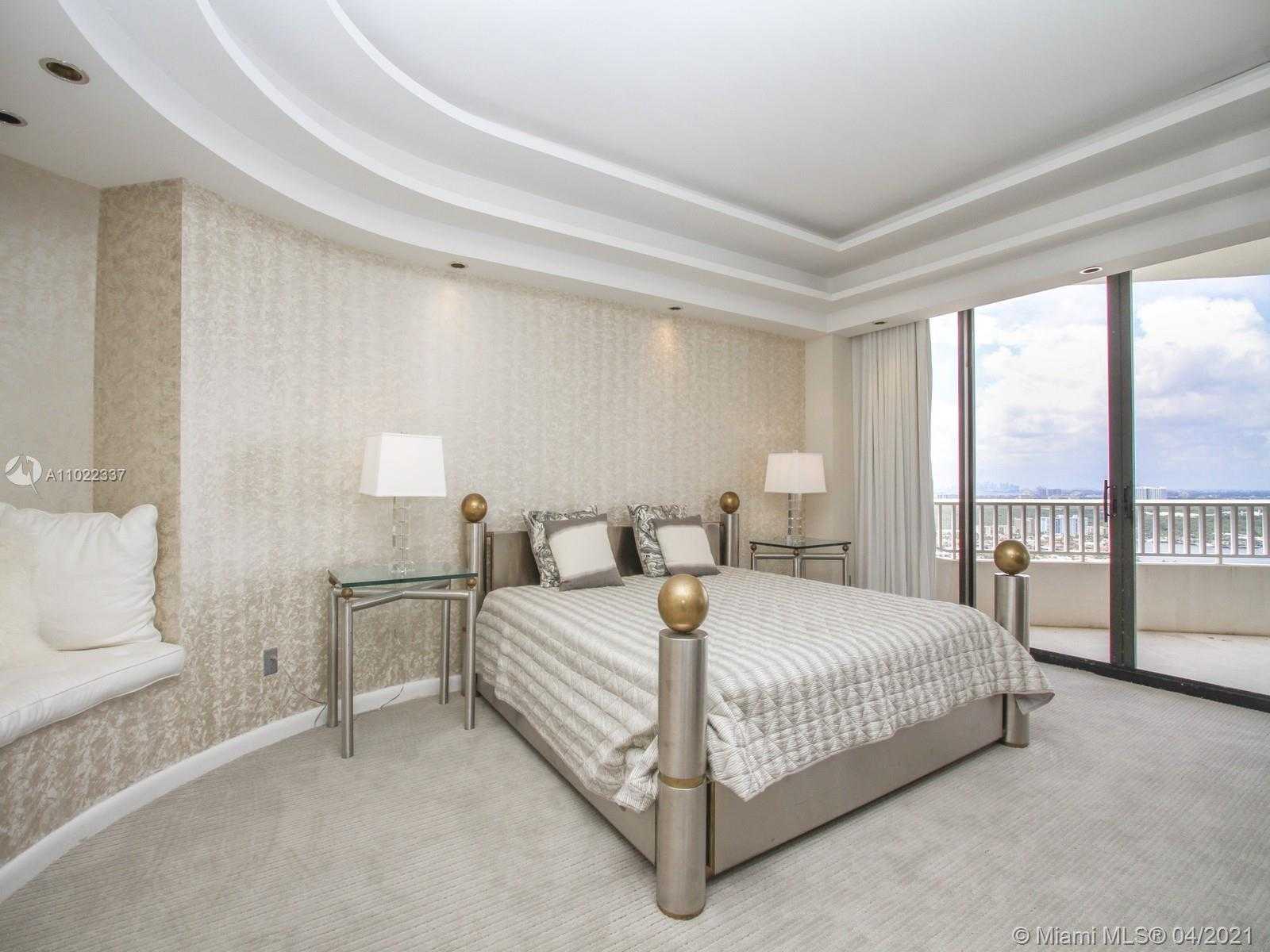 Small Image of 2000 ISLAND BLVD #PH 7, Aventura Number 28