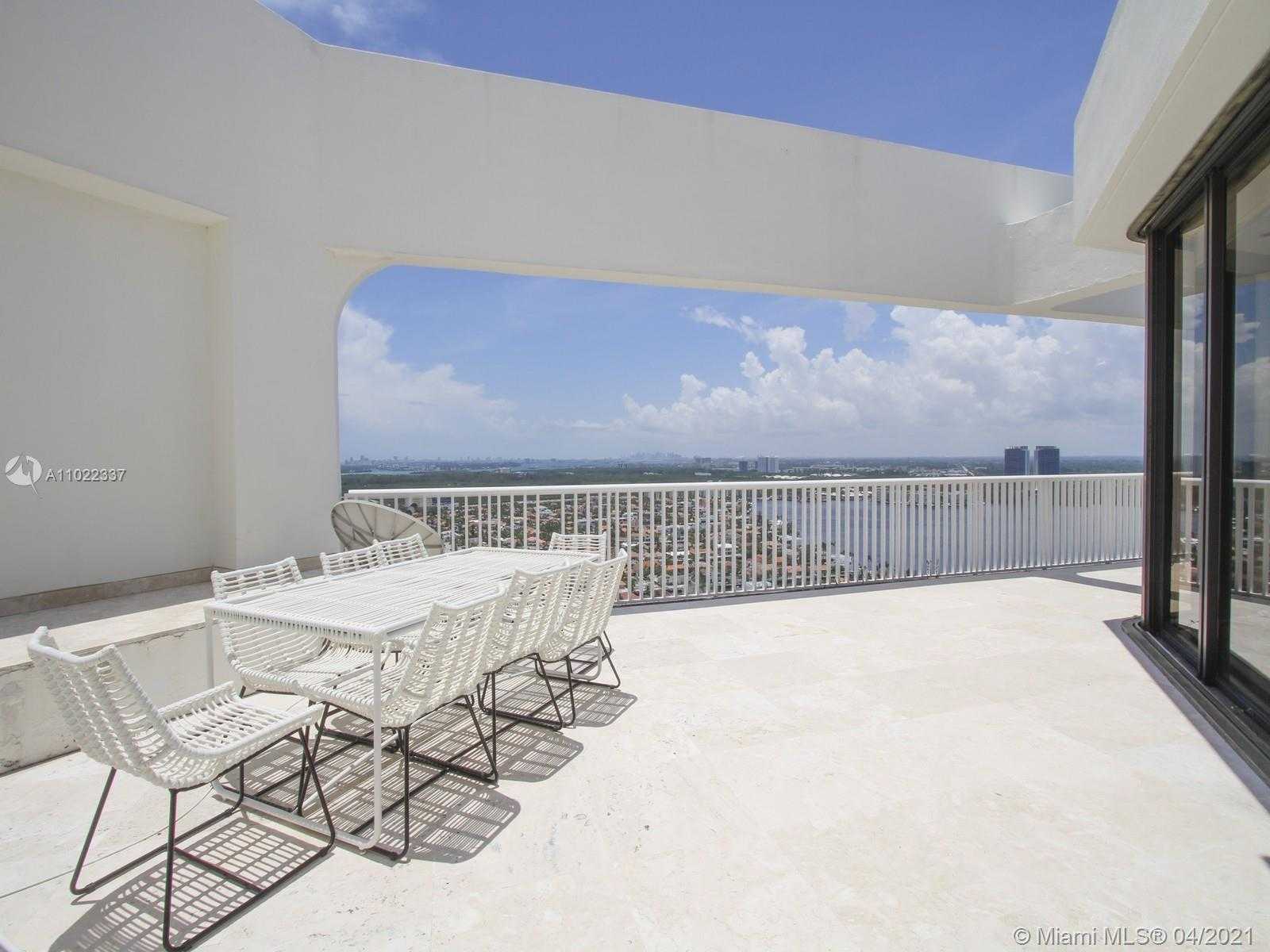 Small Image of 2000 ISLAND BLVD #PH 7, Aventura Number 36