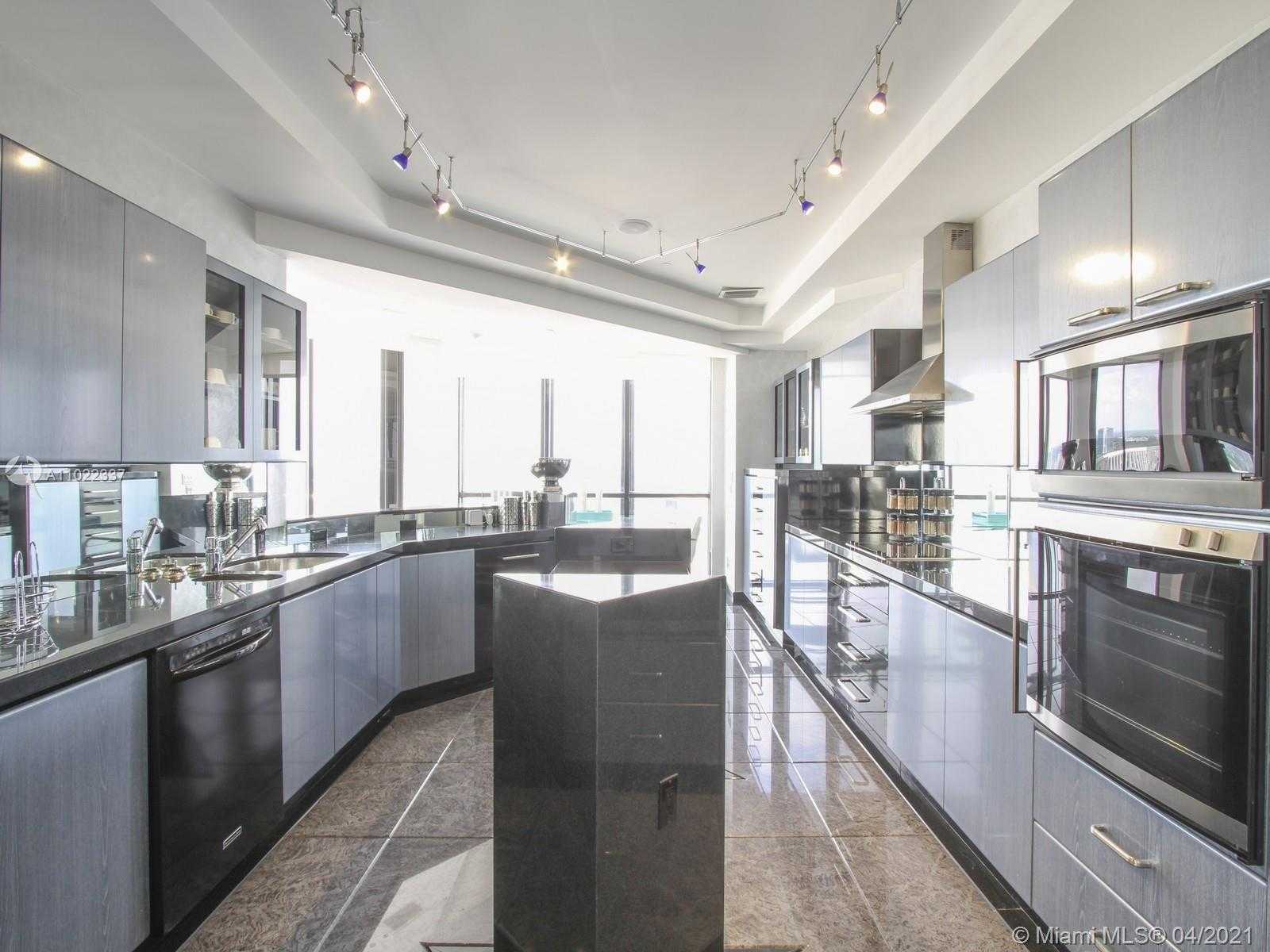 Small Image of 2000 ISLAND BLVD #PH 7, Aventura Number 9