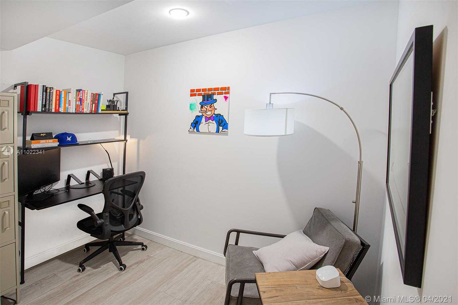 Small Image of 55 SOUTH WEST 9TH ST #3210, Miami Number 17