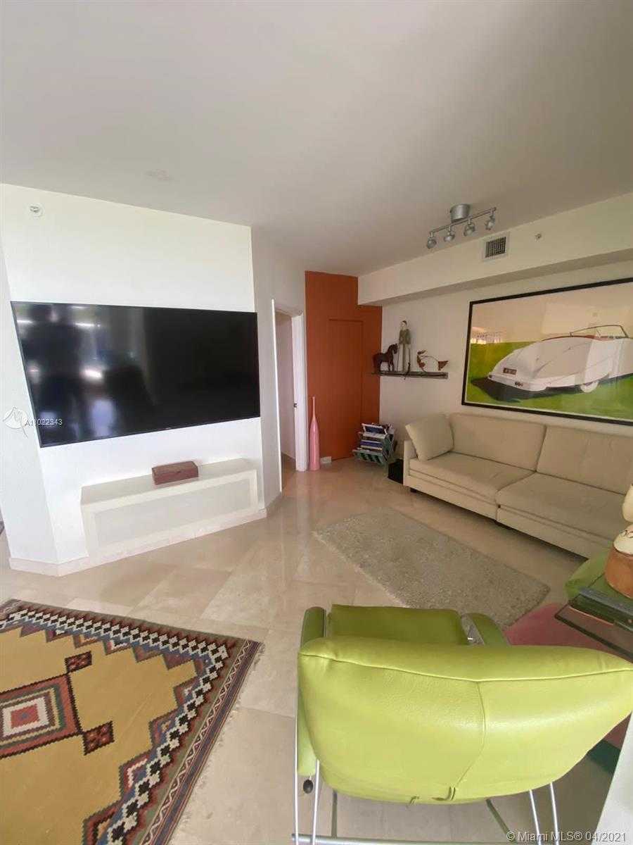 Small Image of 4775 COLLINS AVE #1206, Miami Beach Number 10
