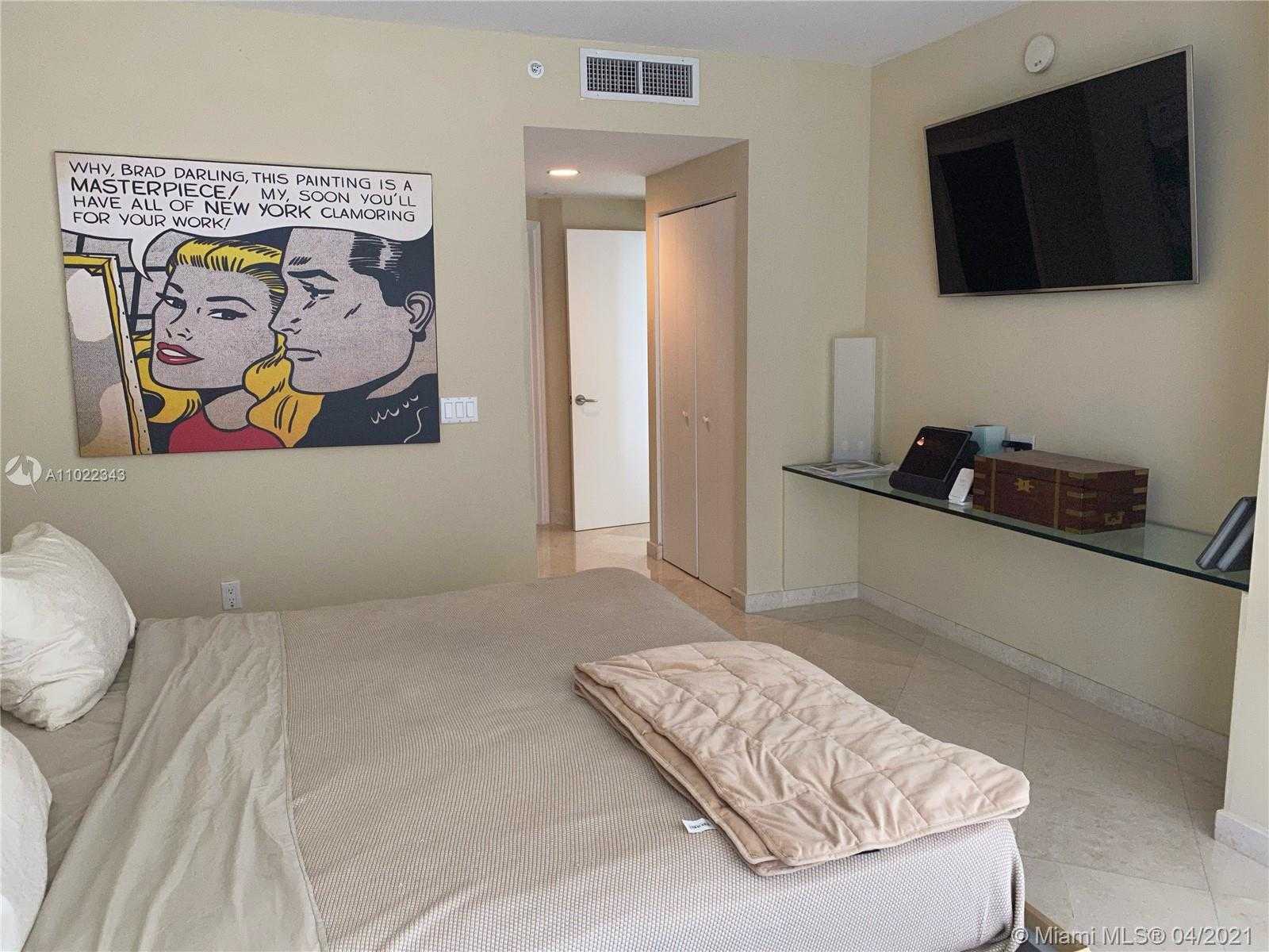Small Image of 4775 COLLINS AVE #1206, Miami Beach Number 6