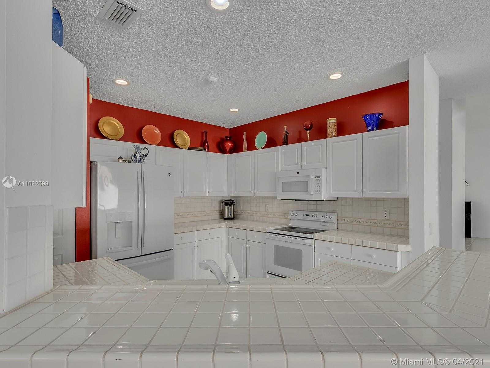 Small Image of 1099 BIRCHWOOD RD #1099, Weston Number 20