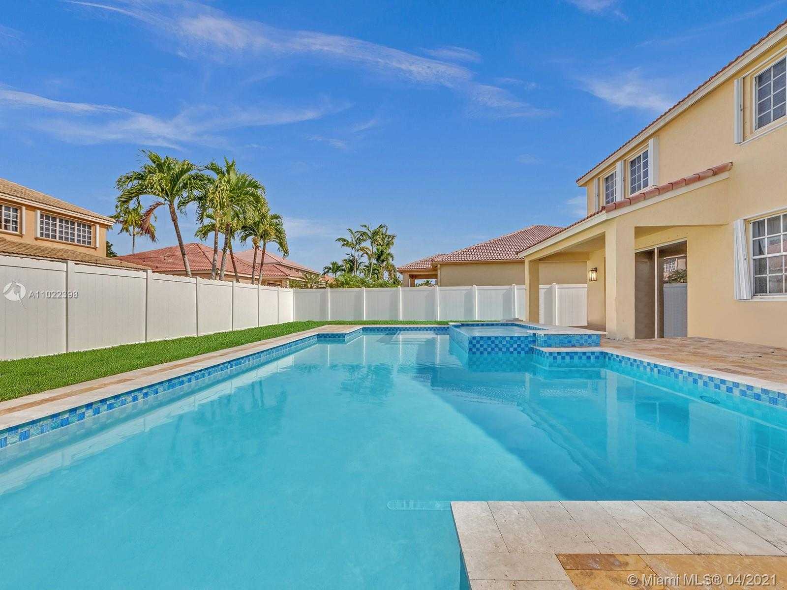 Small Image of 1099 BIRCHWOOD RD #1099, Weston Number 32