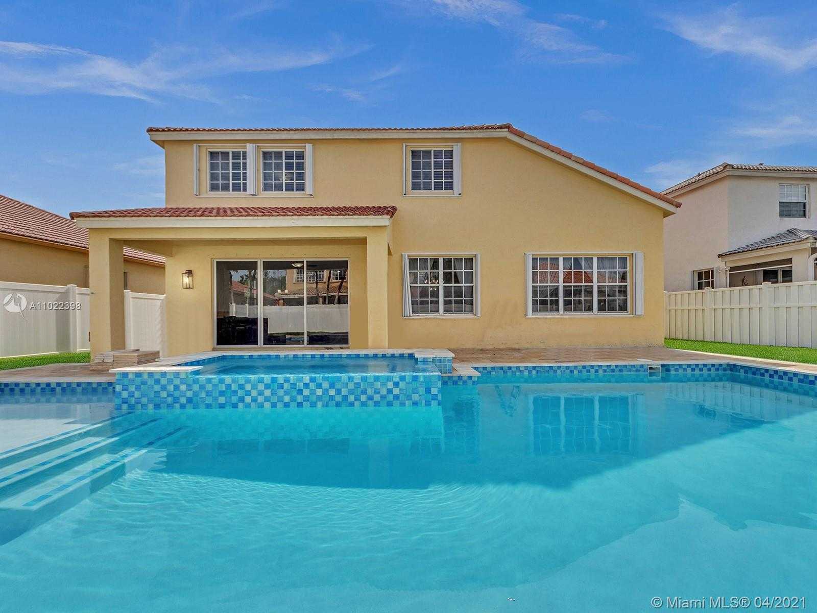 Small Image of 1099 BIRCHWOOD RD #1099, Weston Number 33