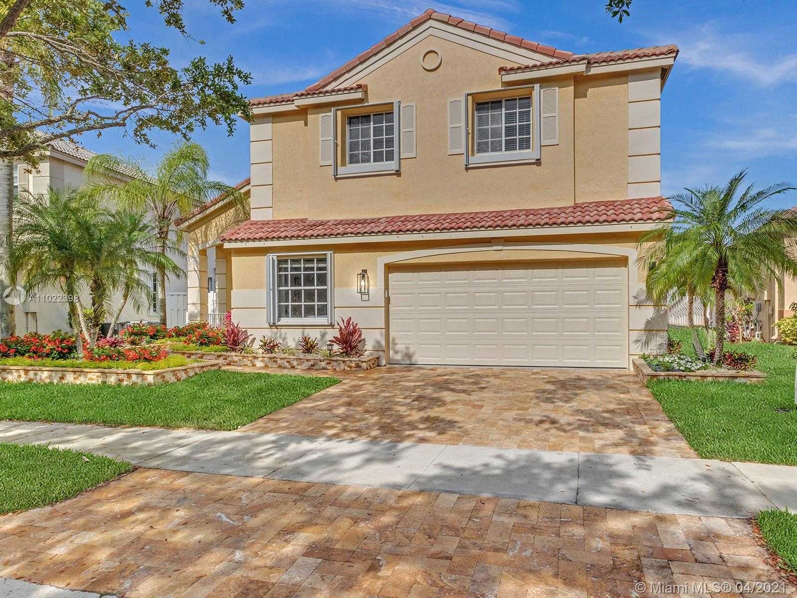 Small Image of 1099 BIRCHWOOD RD #1099, Weston Number 4