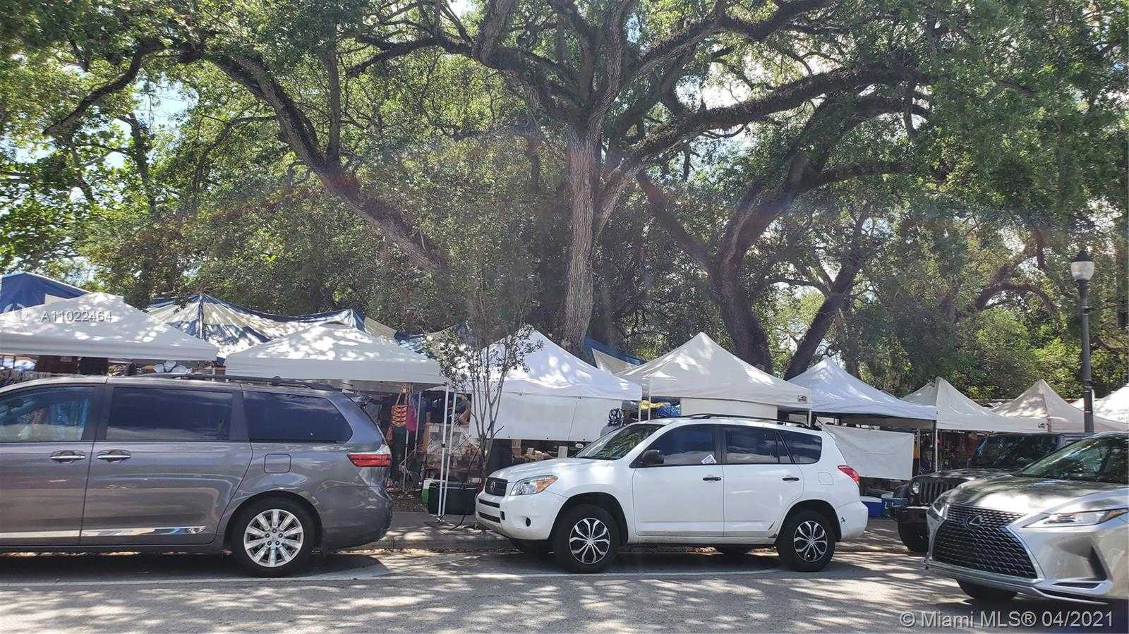 Small Image of 3677 THOMAS AVE, Miami Number 36