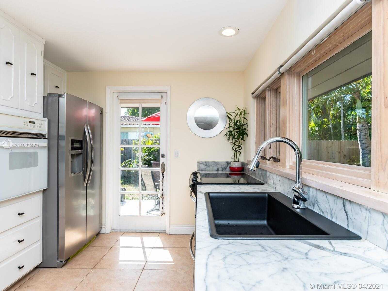 Small Image of 2633 NORTH EAST 29TH ST, Fort Lauderdale Number 17