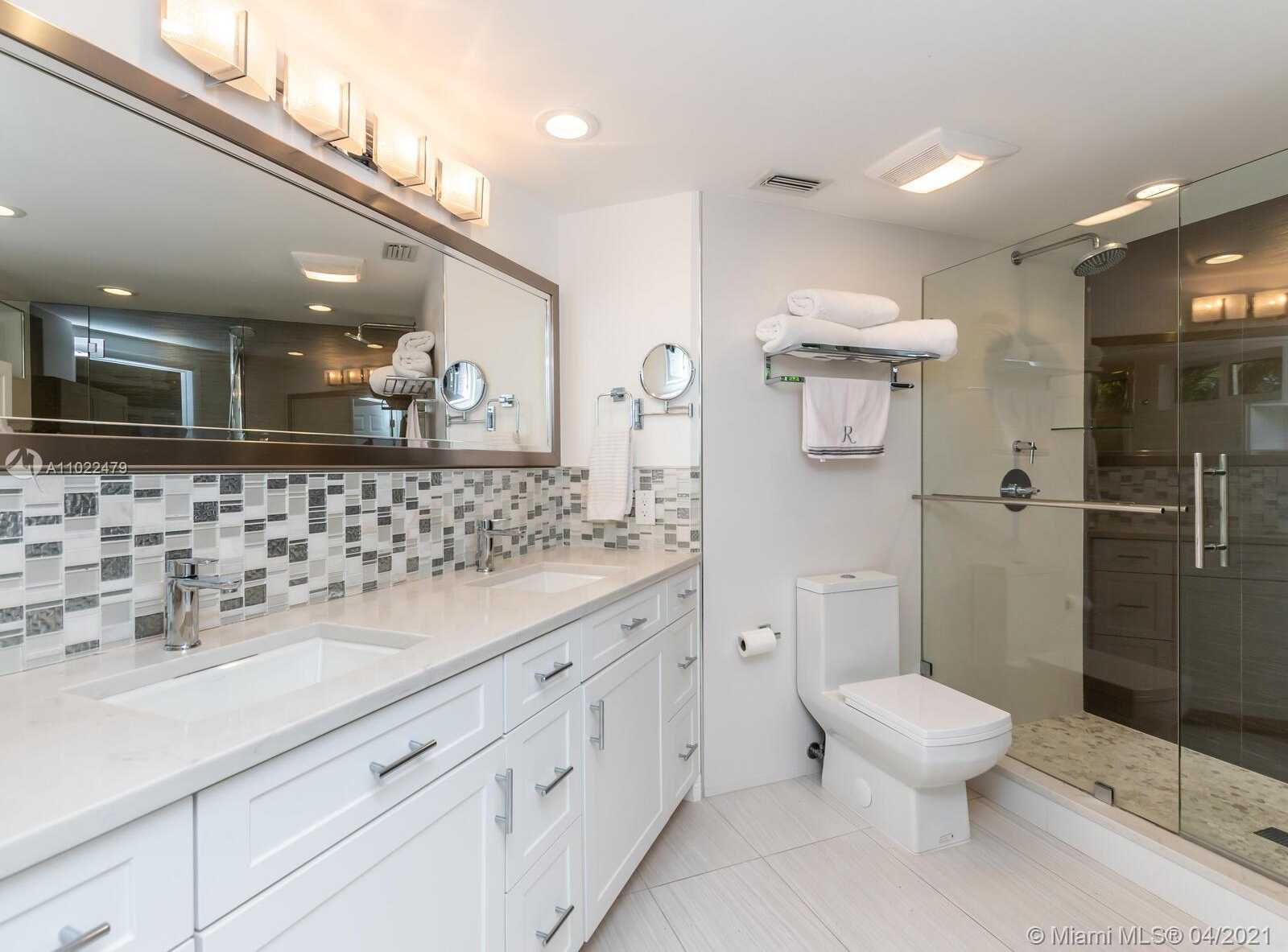 Small Image of 2633 NORTH EAST 29TH ST, Fort Lauderdale Number 22