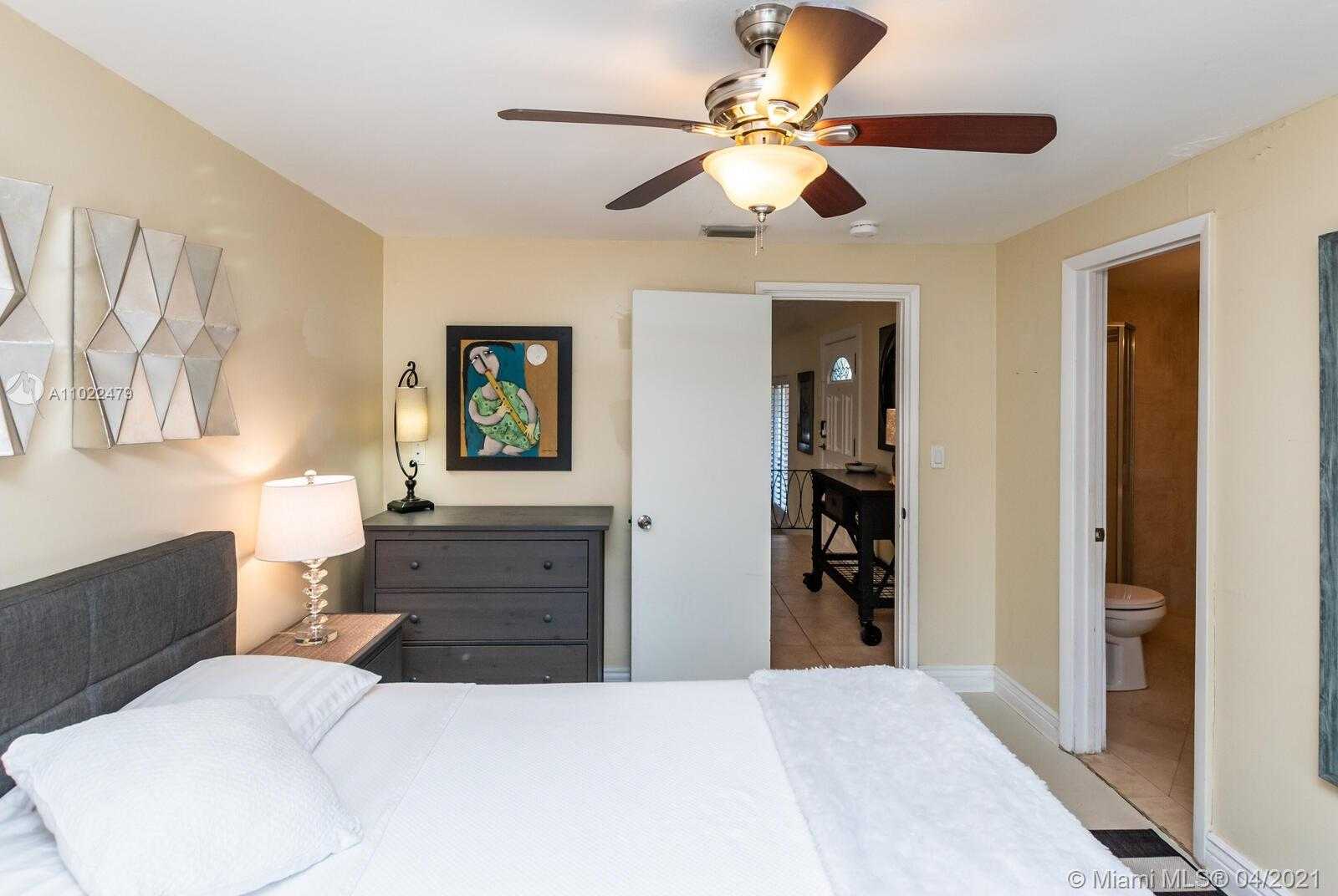 Small Image of 2633 NORTH EAST 29TH ST, Fort Lauderdale Number 26