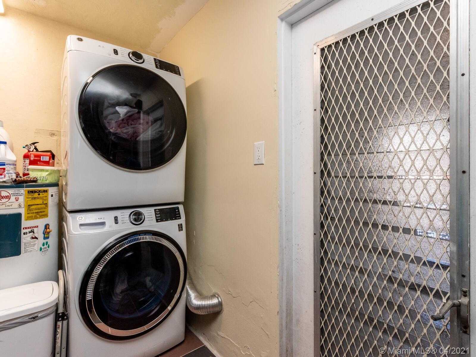 Small Image of 2633 NORTH EAST 29TH ST, Fort Lauderdale Number 32