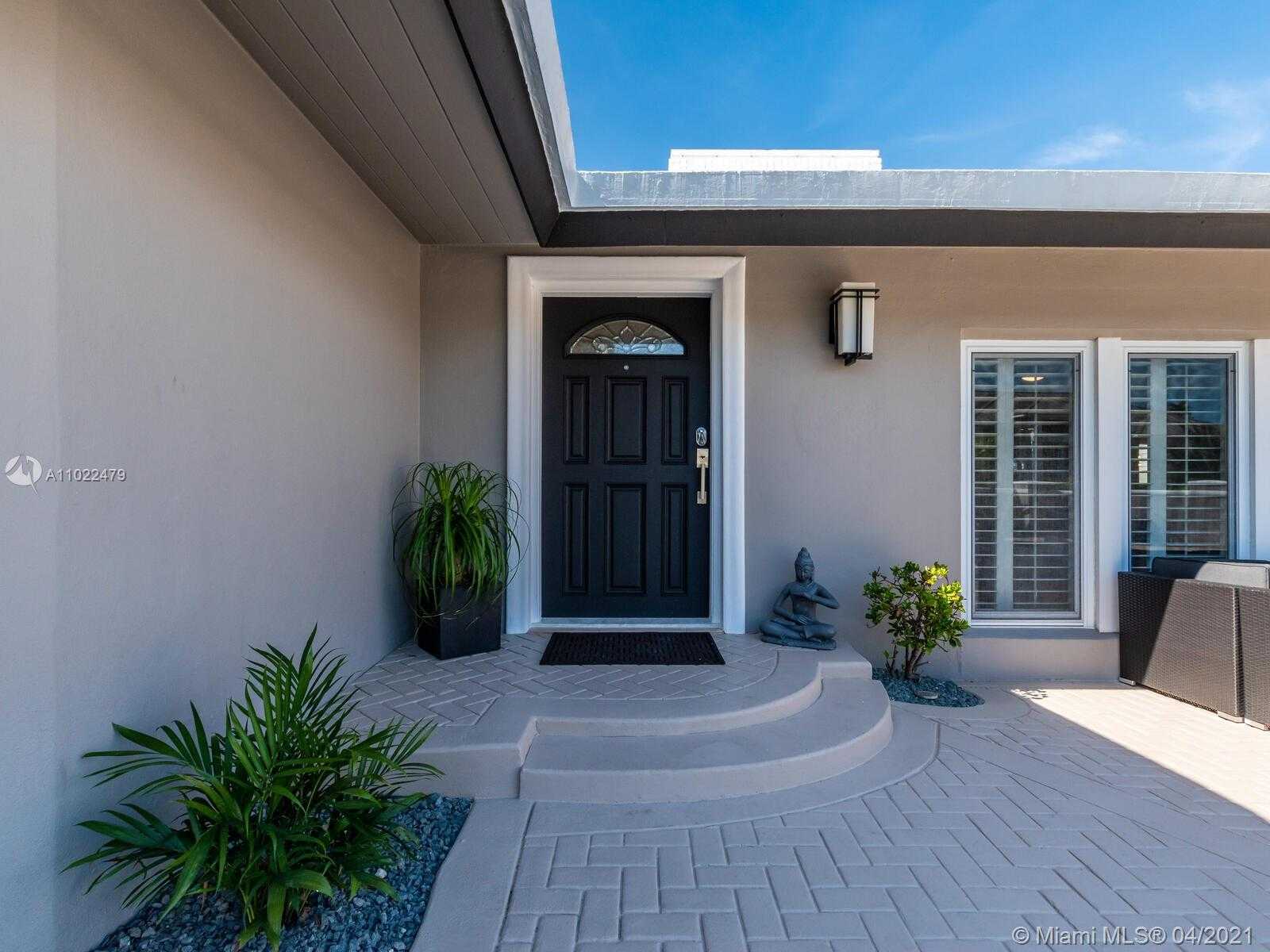 Small Image of 2633 NORTH EAST 29TH ST, Fort Lauderdale Number 7