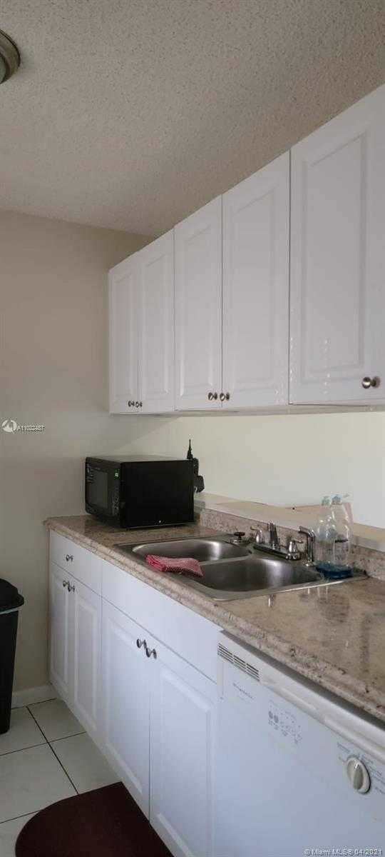 Small Image of 8550 NORTH SHERMAN CIR #104, Miramar Number 8