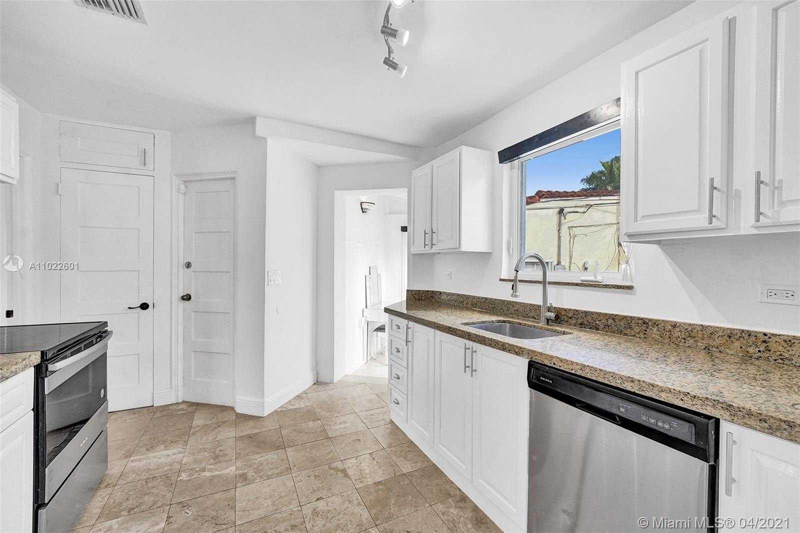Small Image of 4717 ALTON RD, Miami Beach Number 16