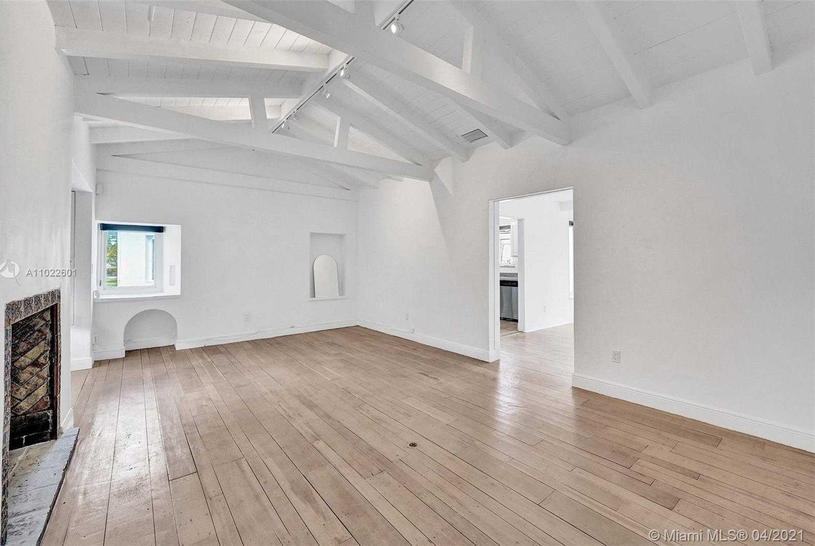 Small Image of 4717 ALTON RD, Miami Beach Number 4