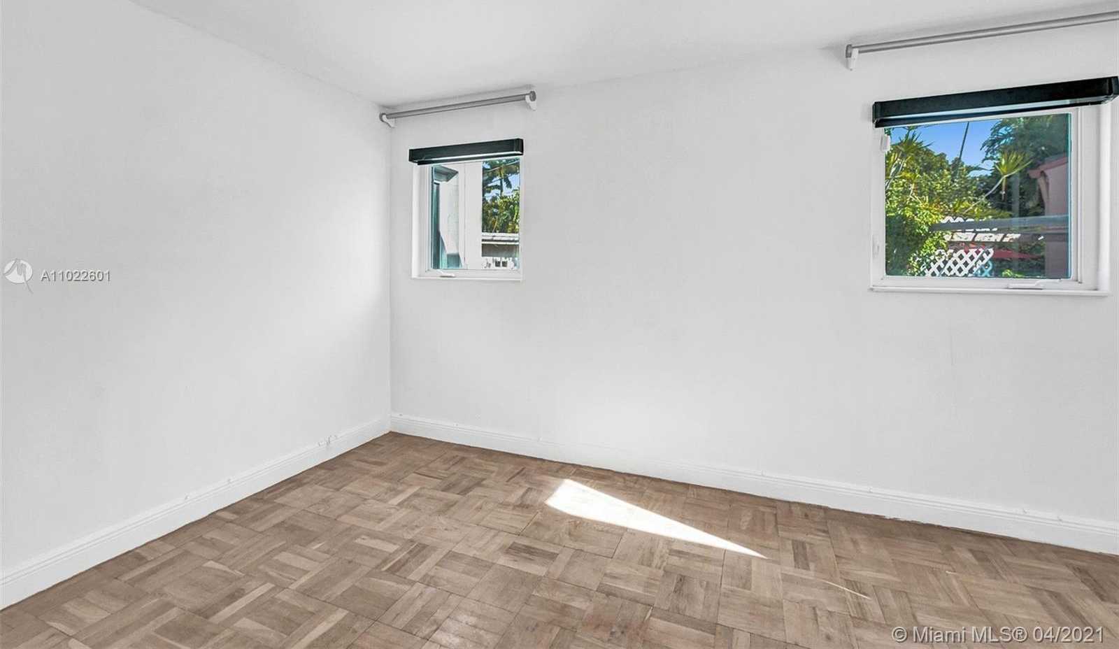 Small Image of 4717 ALTON RD, Miami Beach Number 43