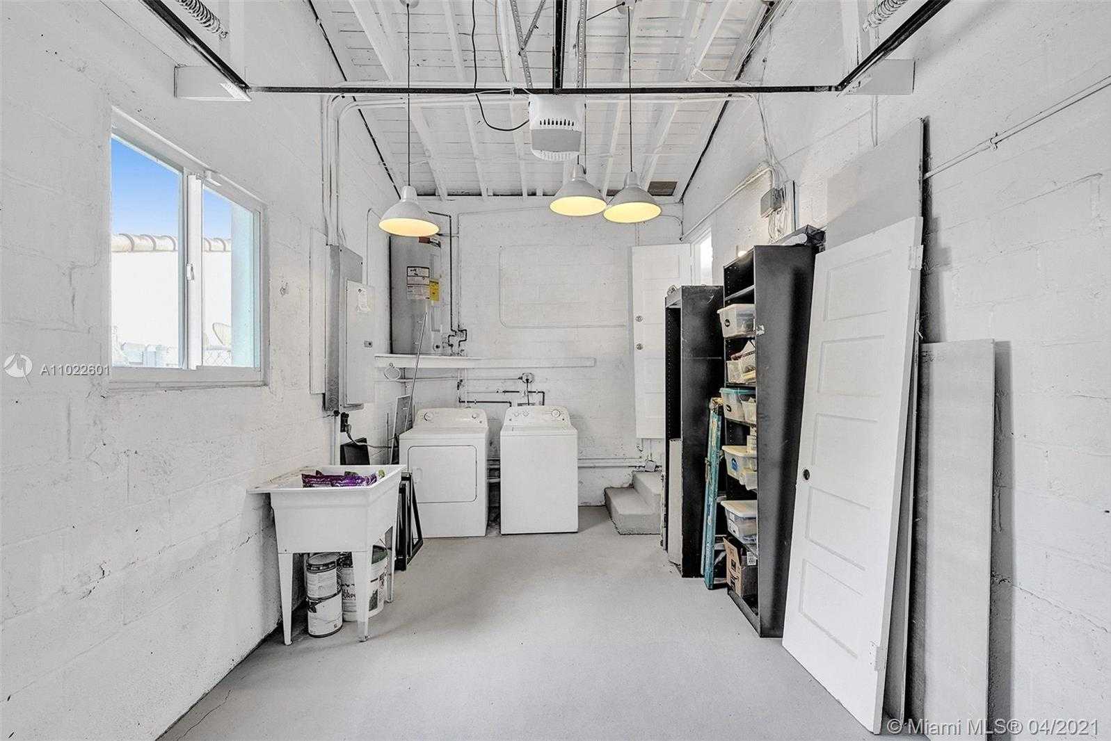 Small Image of 4717 ALTON RD, Miami Beach Number 44