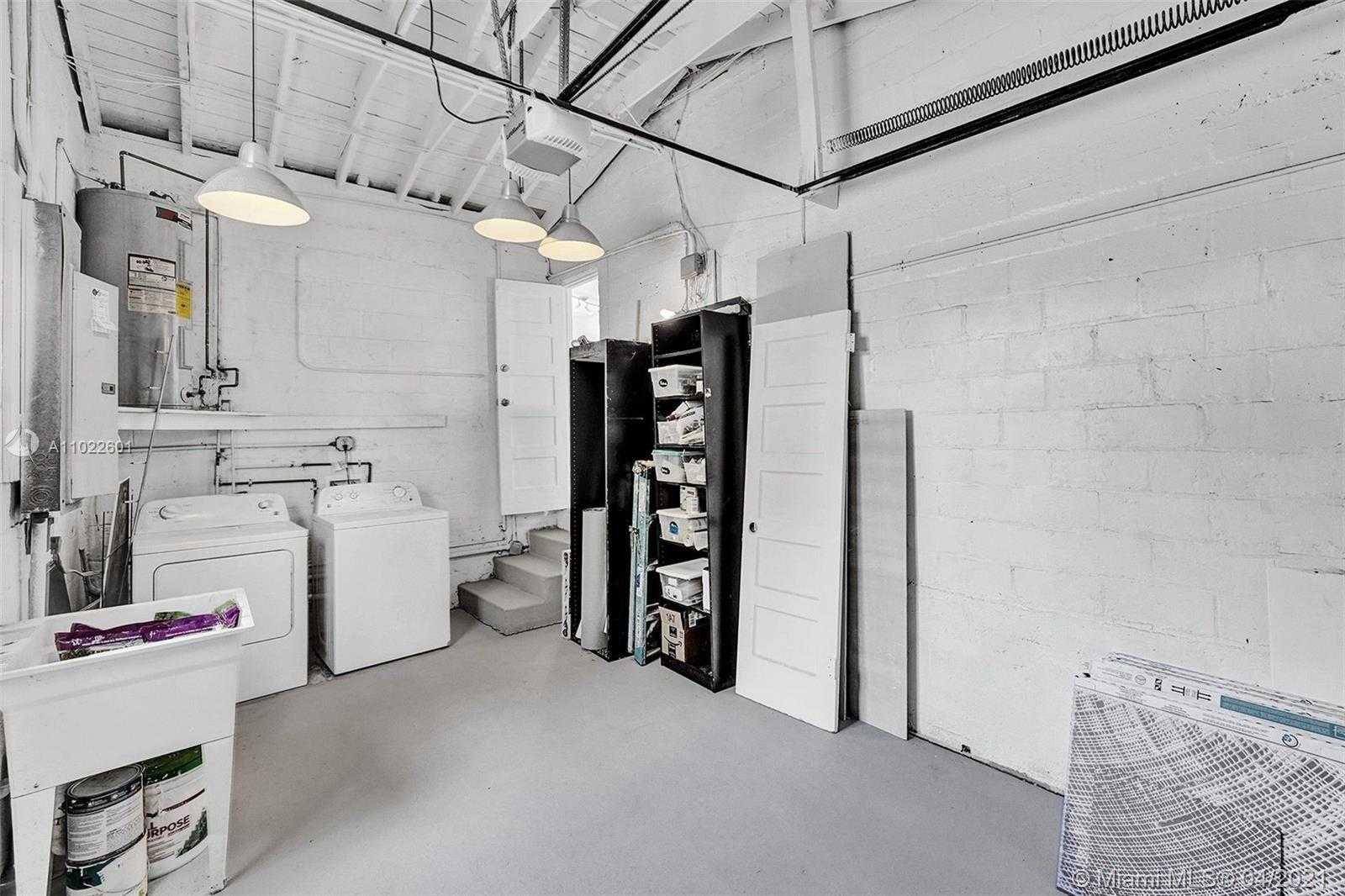 Small Image of 4717 ALTON RD, Miami Beach Number 57