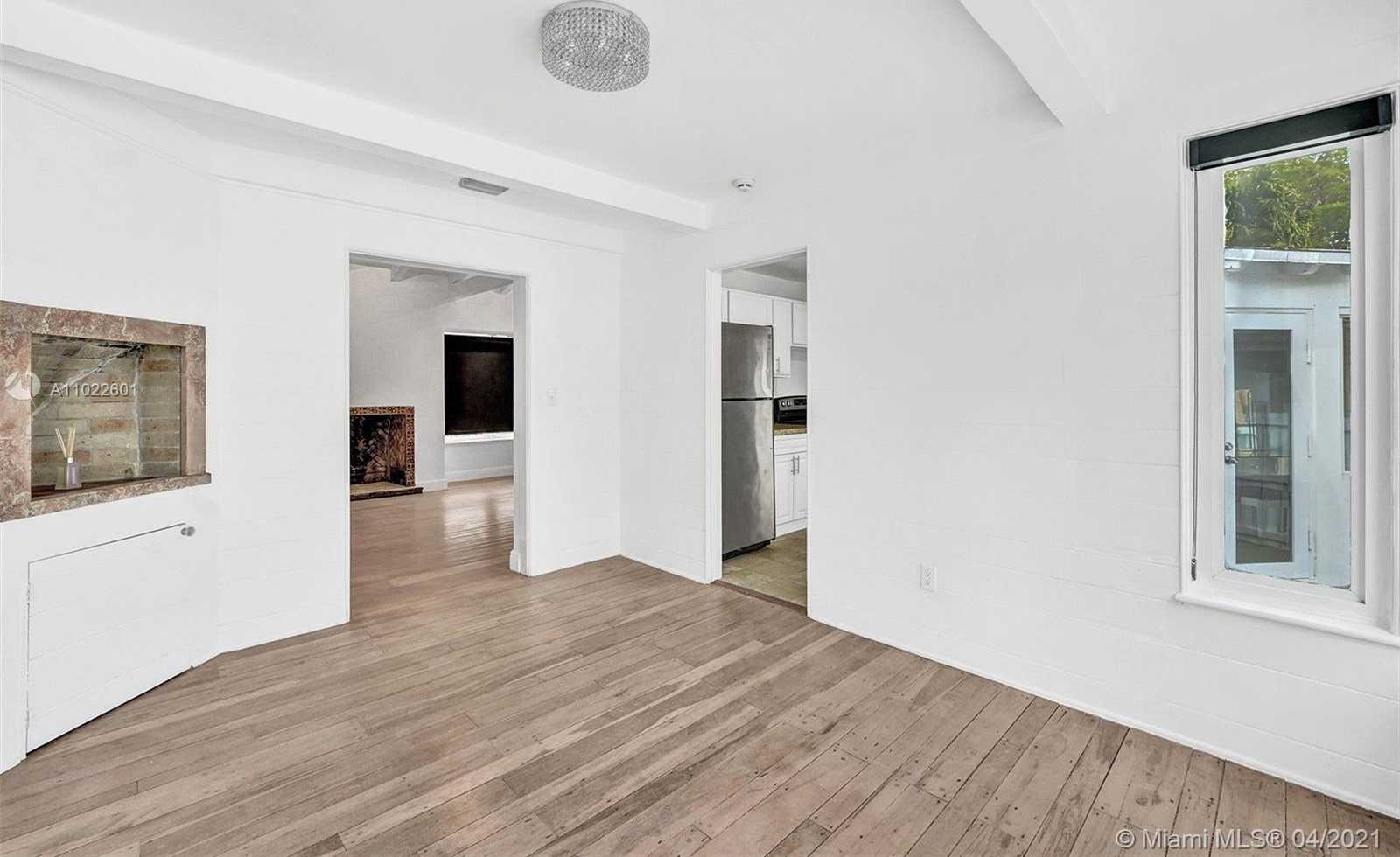 Small Image of 4717 ALTON RD, Miami Beach Number 7