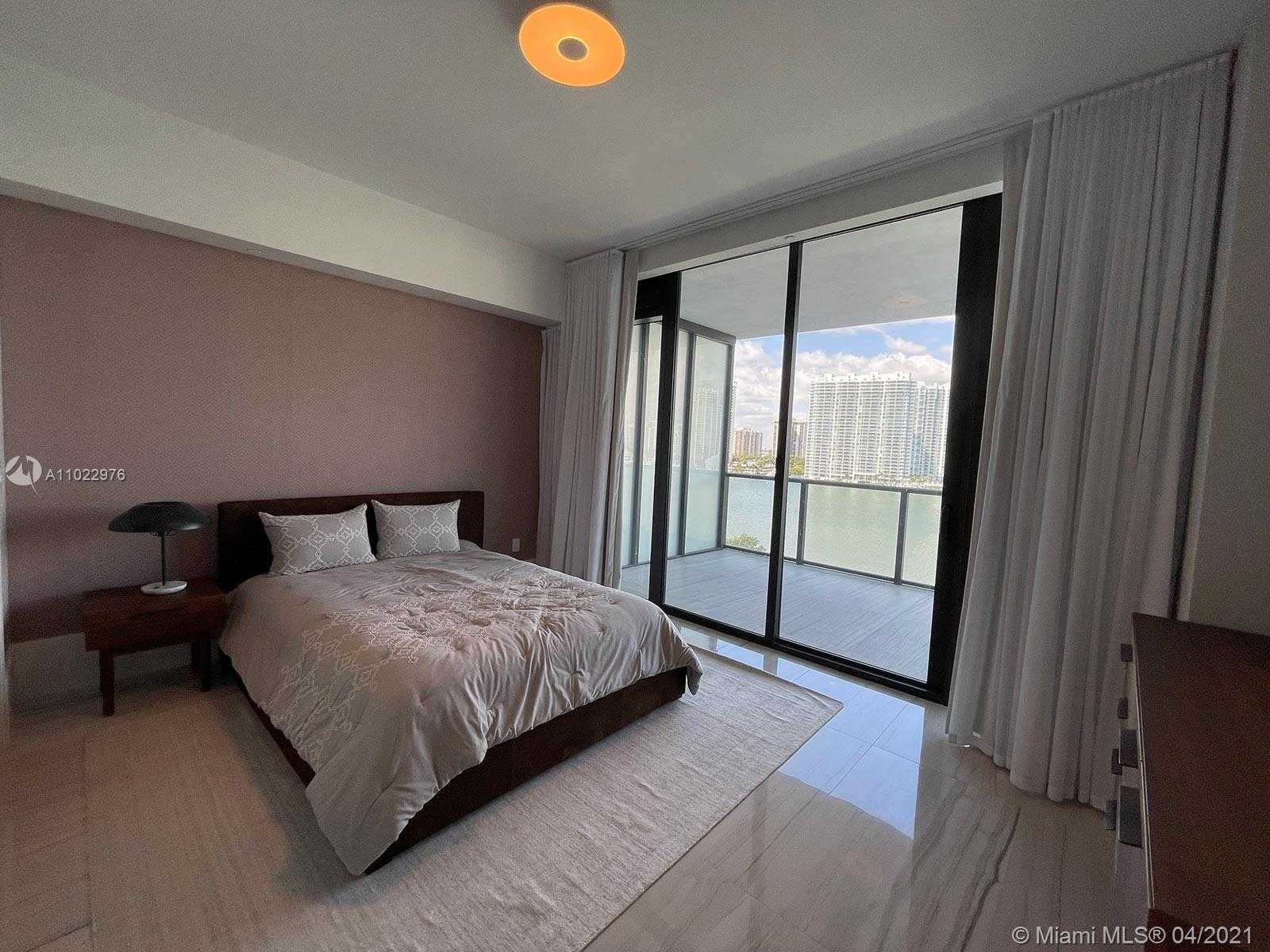 Small Image of 5000 ISLAND ESTATES DR #707, Aventura Number 21