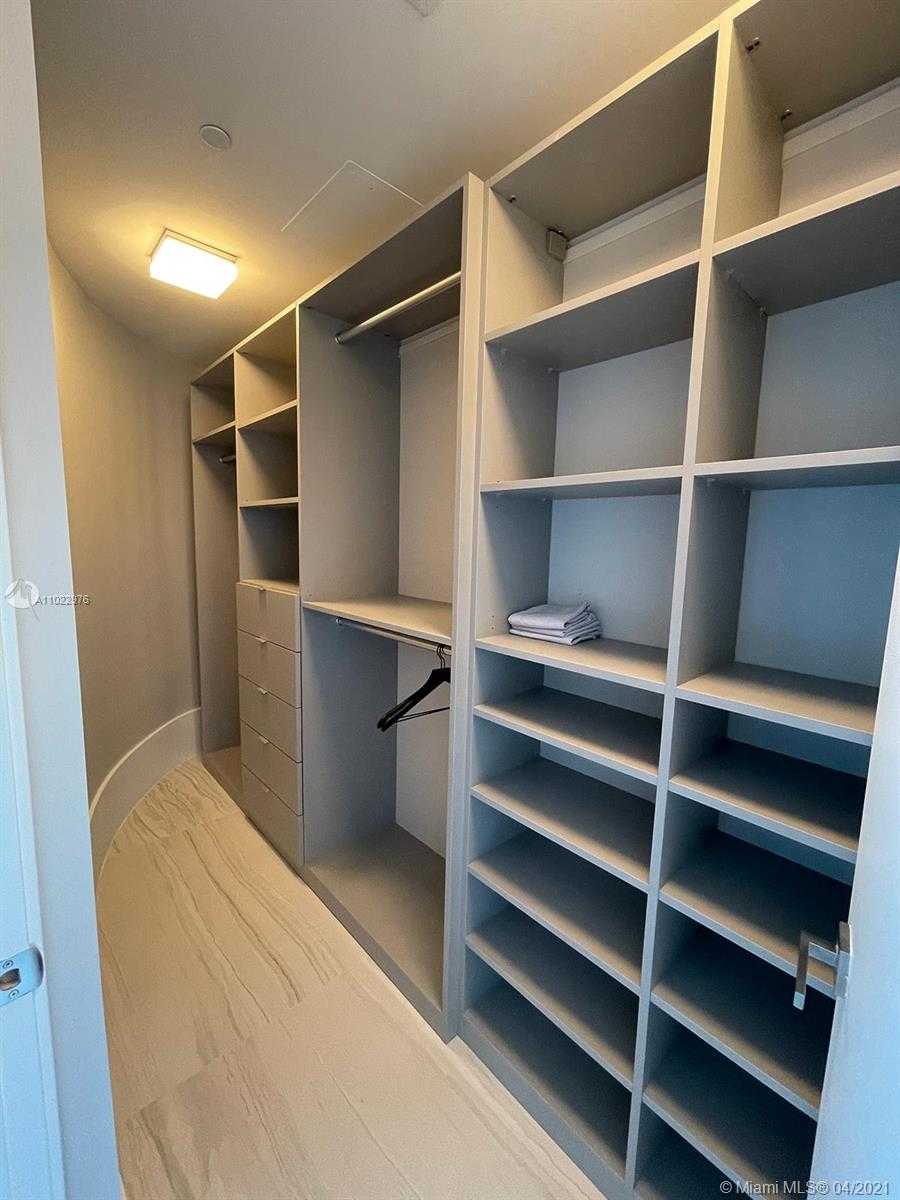 Small Image of 5000 ISLAND ESTATES DR #707, Aventura Number 26